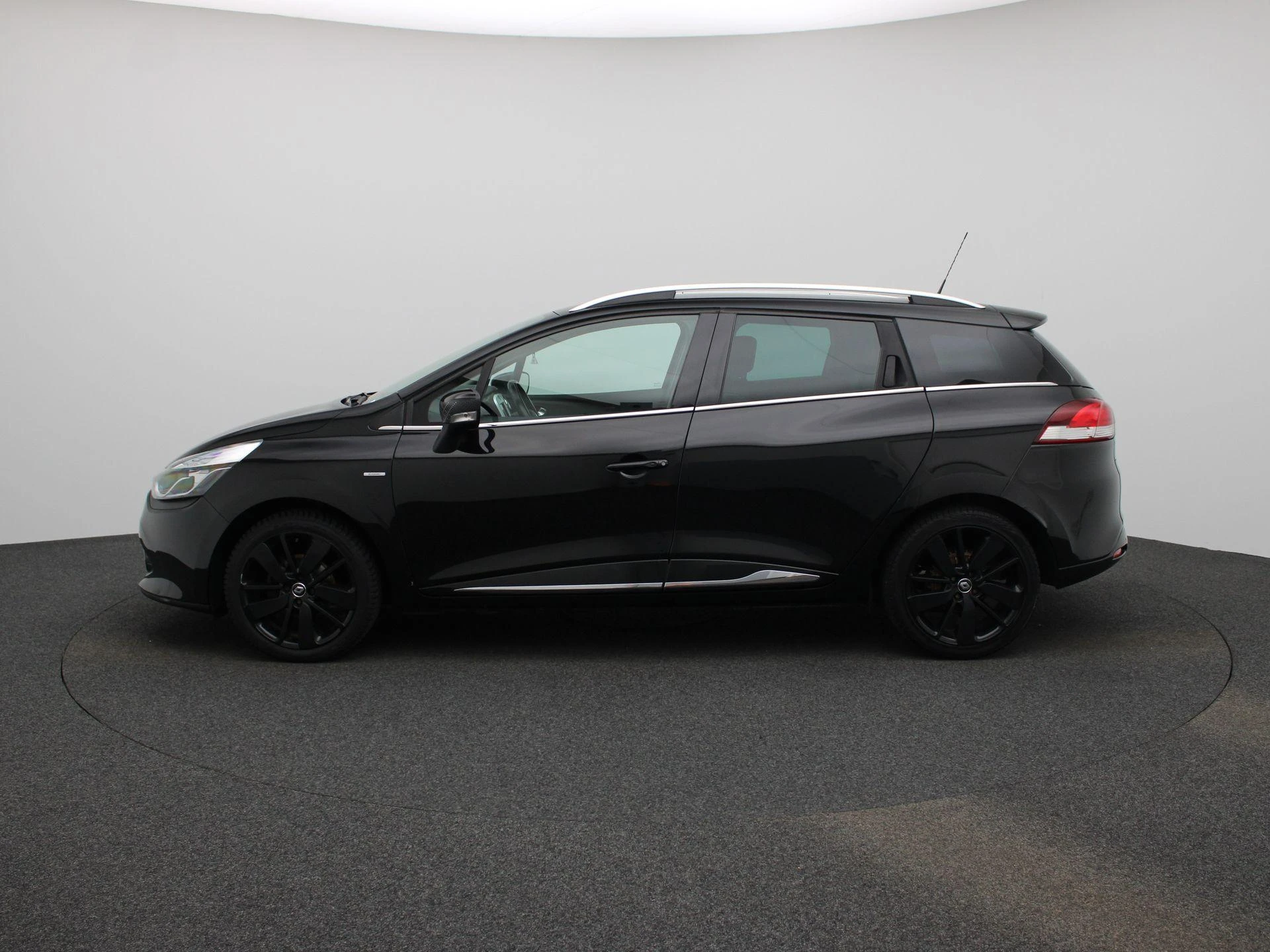 Renault-Clio-image-4