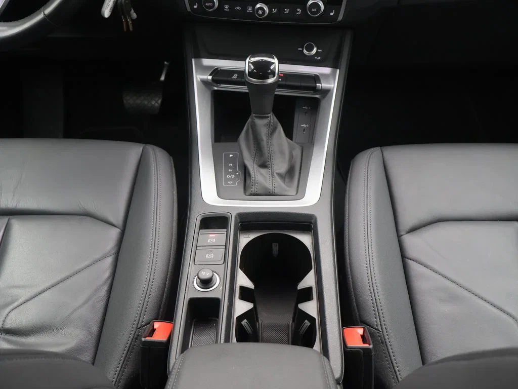 Audi-Q3-image-13