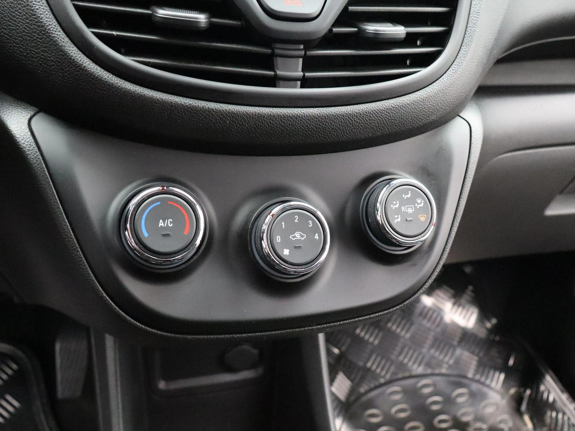 Opel-KARL-image-20