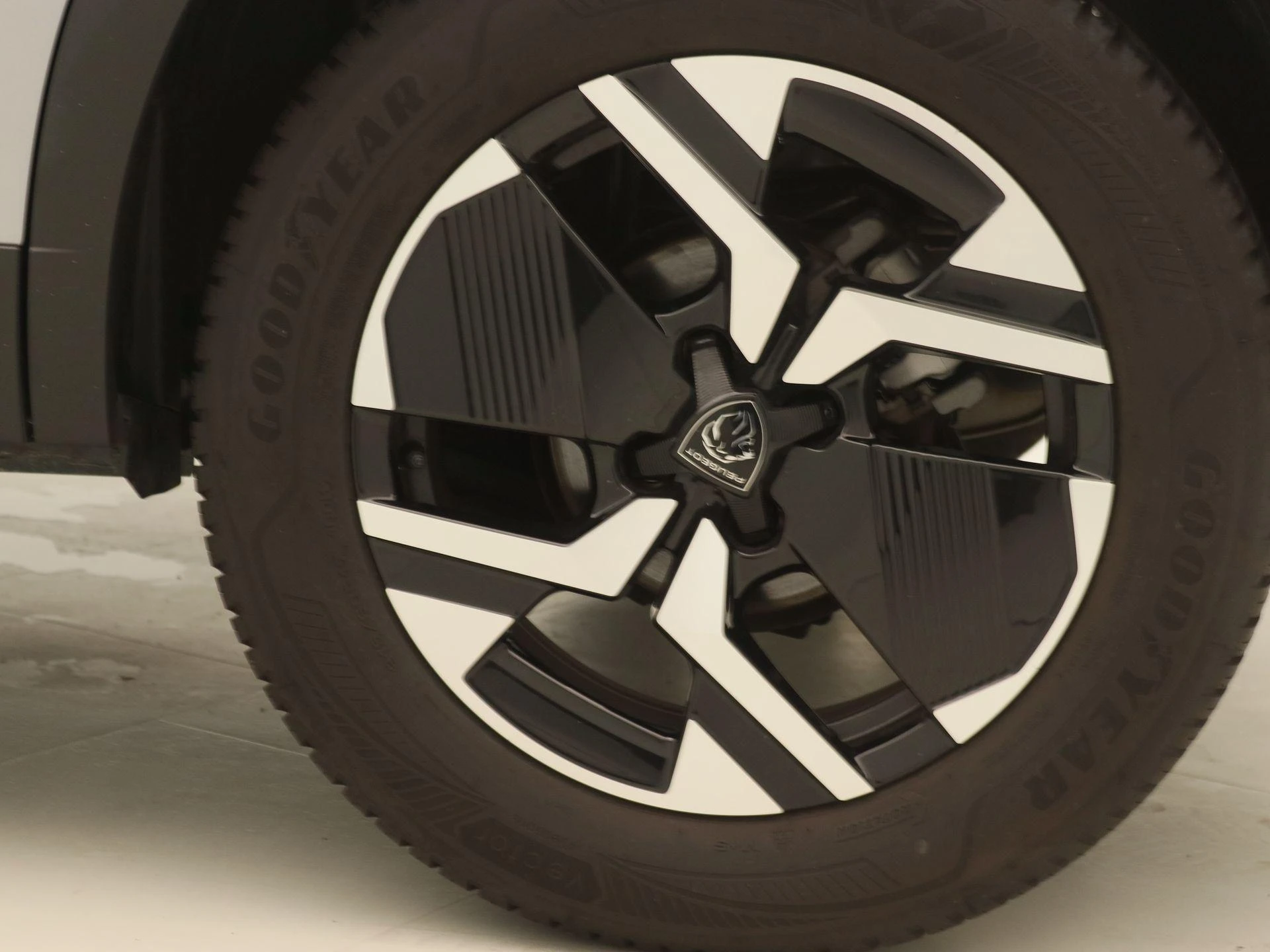 Peugeot-2008-image-16