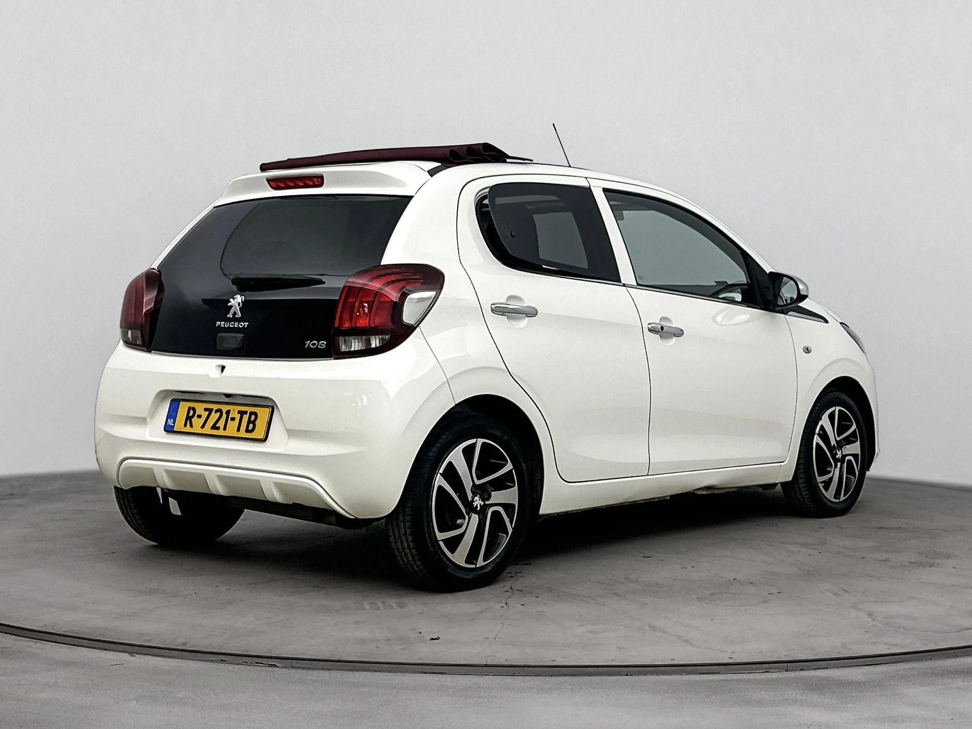 Peugeot-108-image-3