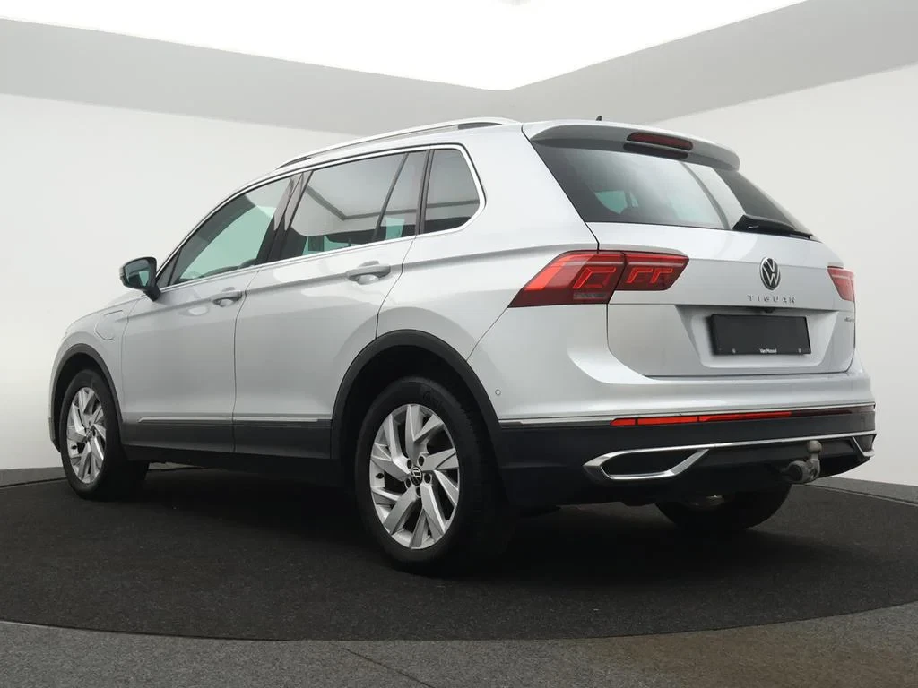 Volkswagen-Tiguan-image-5