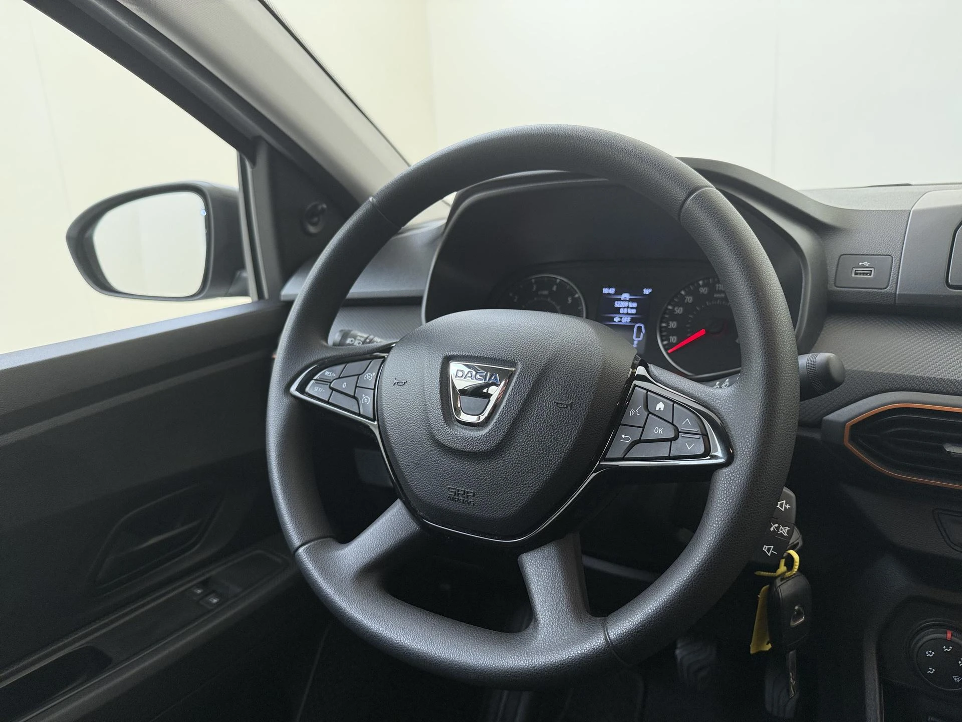 Dacia-Sandero Stepway-image-9