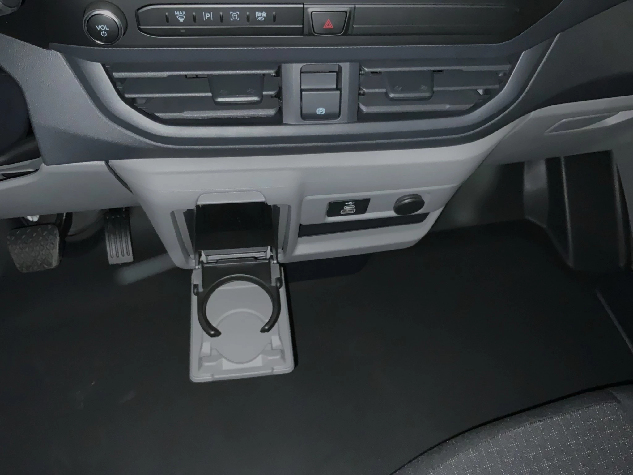 Ford-Transit Custom-image-12