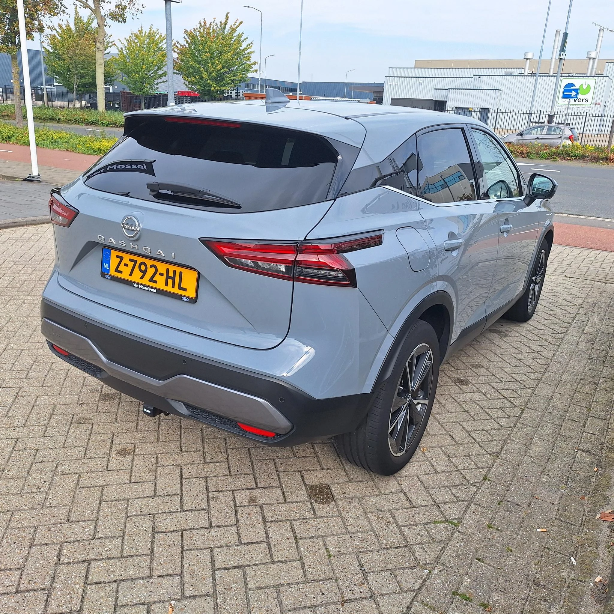 Nissan-QASHQAI-image-6