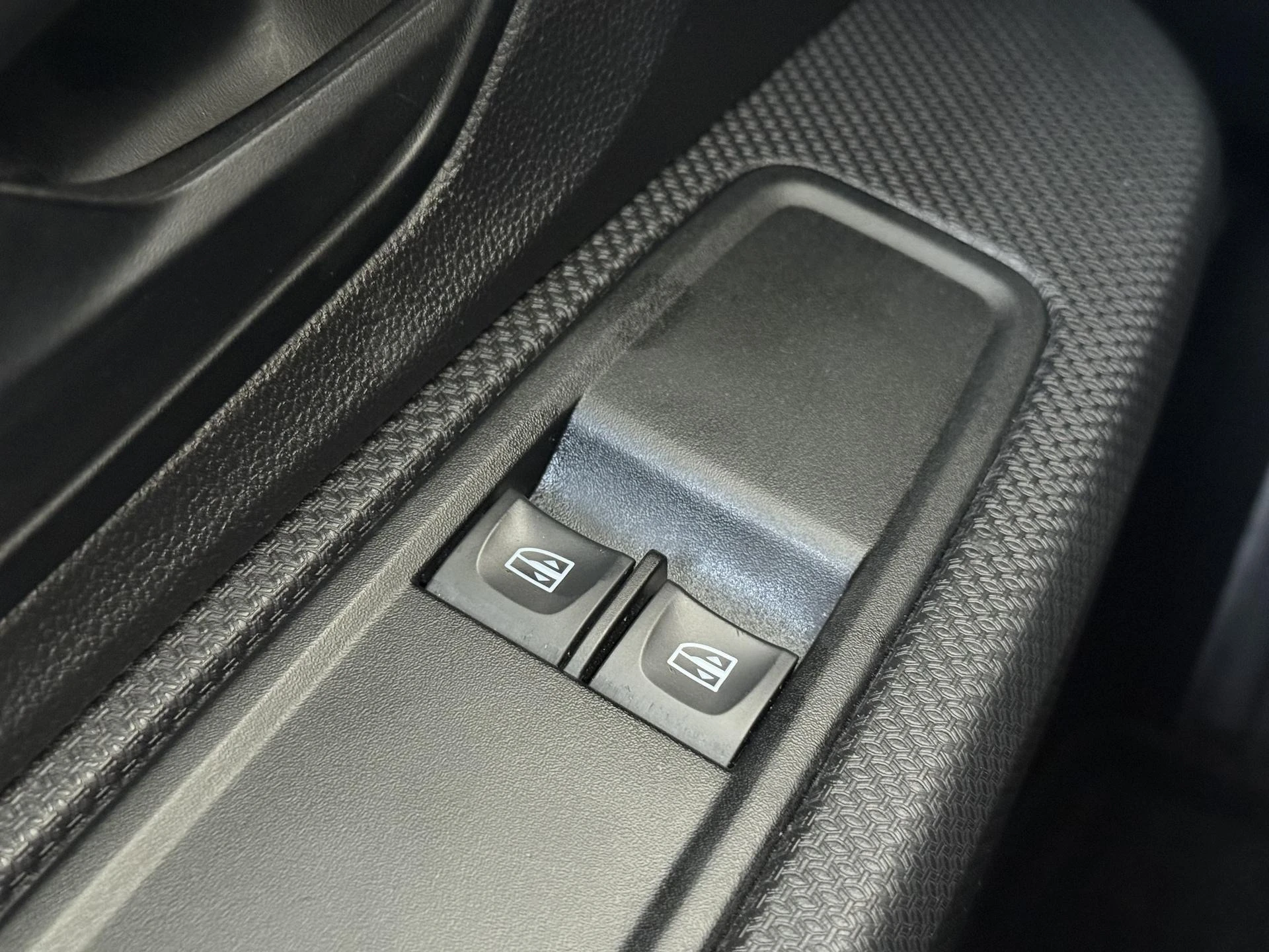 Dacia-Sandero Stepway-image-21