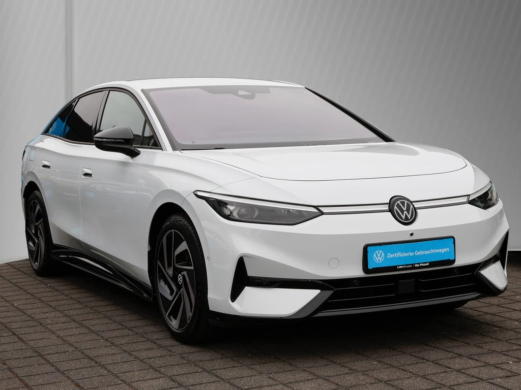 Volkswagen-ID.7-image-2