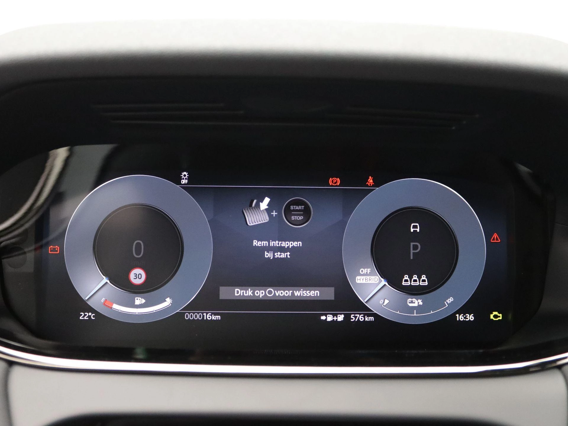 Land Rover-Range Rover Evoque-image-7