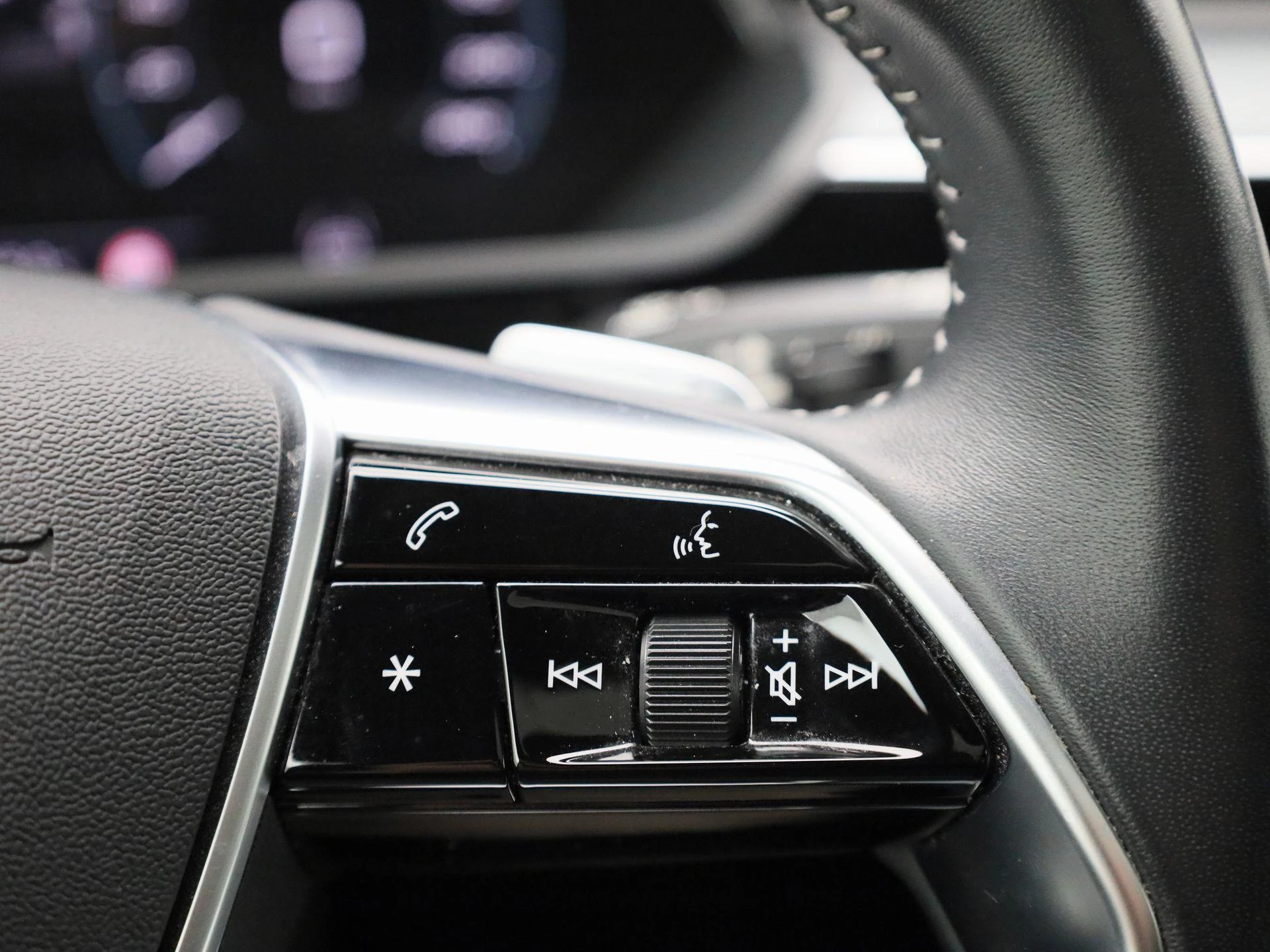 Audi-e-tron-image-25