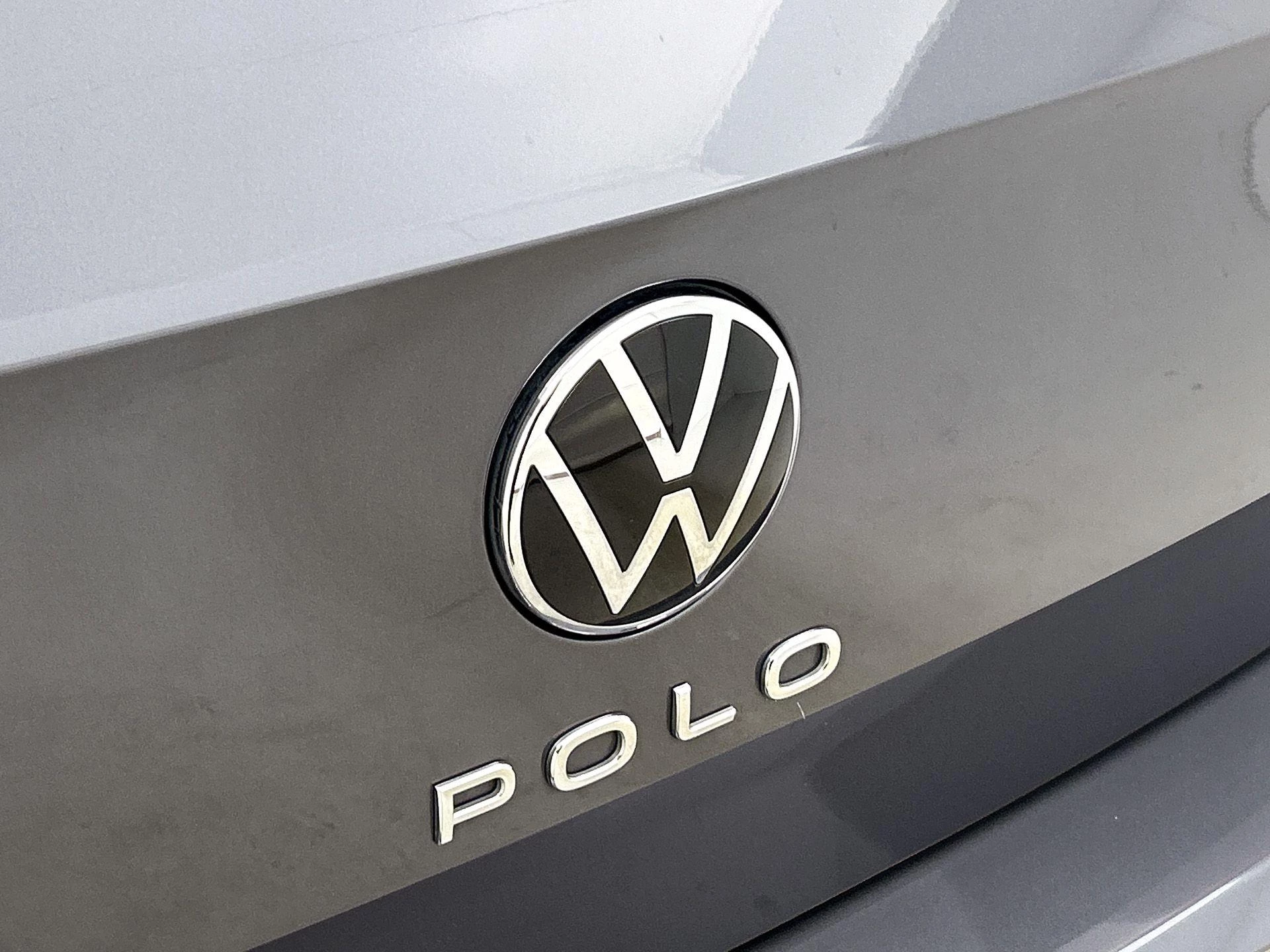 Volkswagen-Polo-image-14