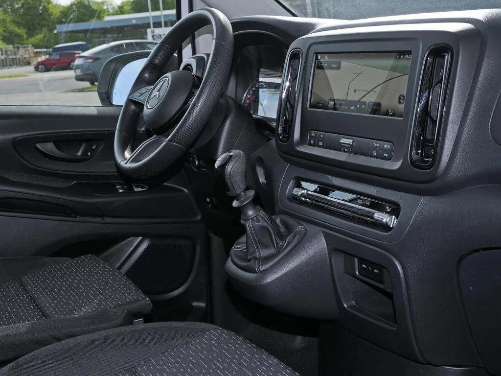 Mercedes-Benz-Vito 116-image-9