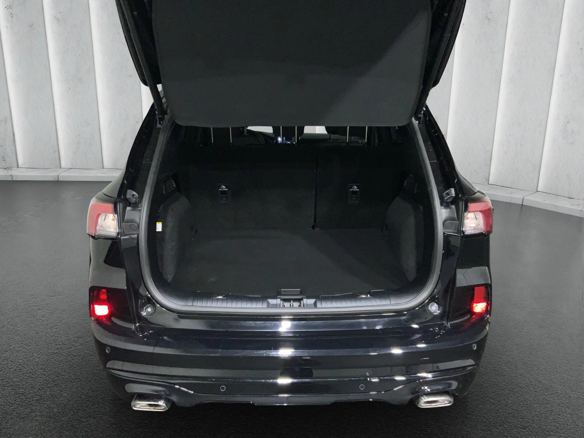Ford Kuga ST-Line X*PANO*AHK*KAM*ACC*NAVI*SOUND-SYS.