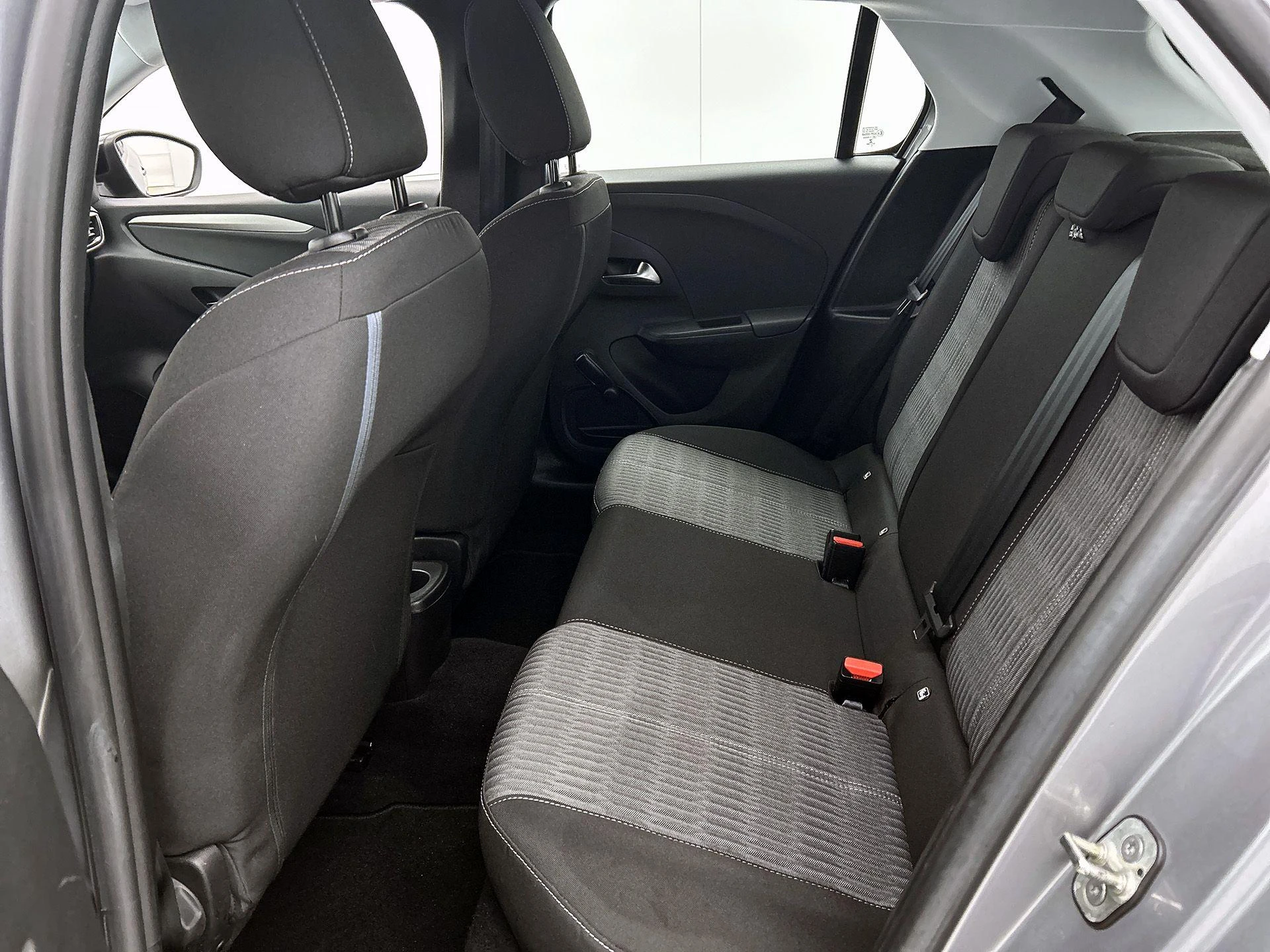 Opel-Corsa-image-25