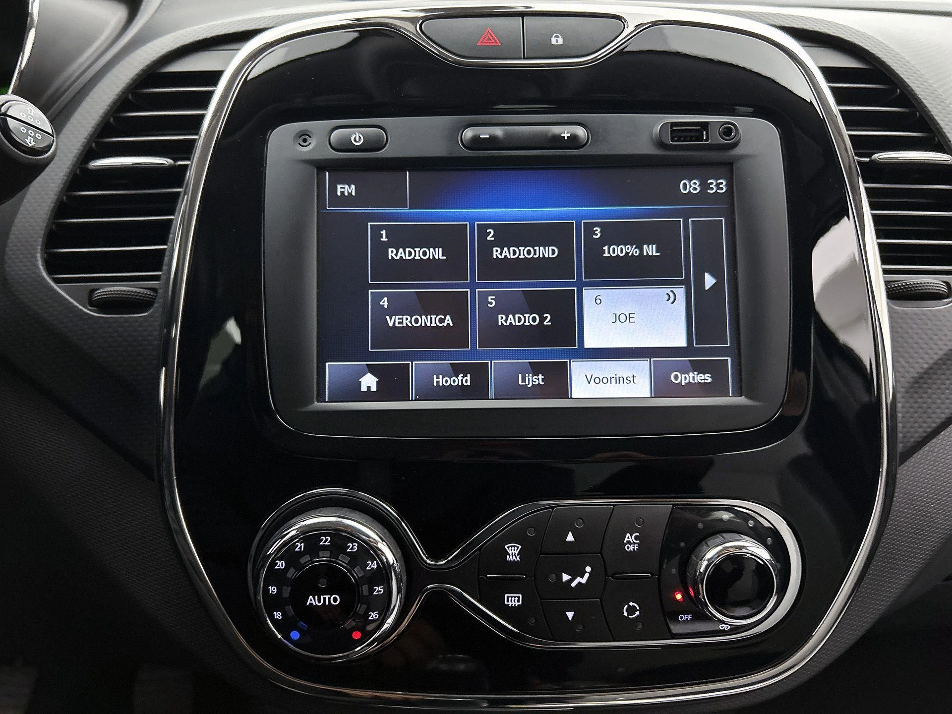 Renault-Captur-image-6