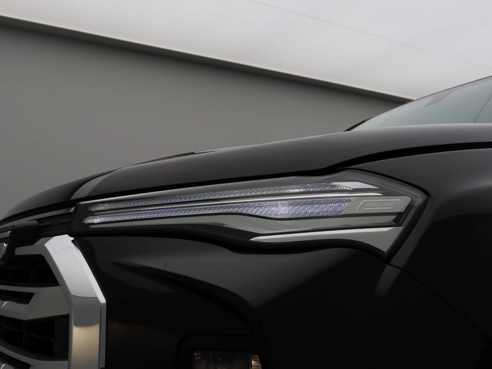 Maxus-T90 EV-image-16