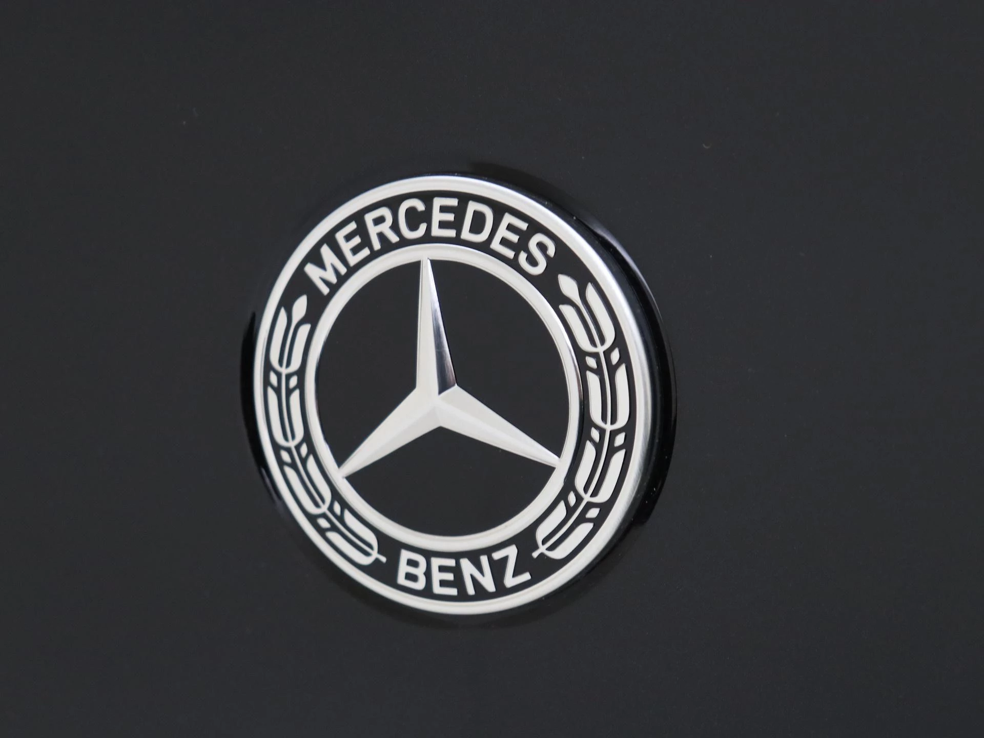 Mercedes-Benz-C-Klasse-image-29