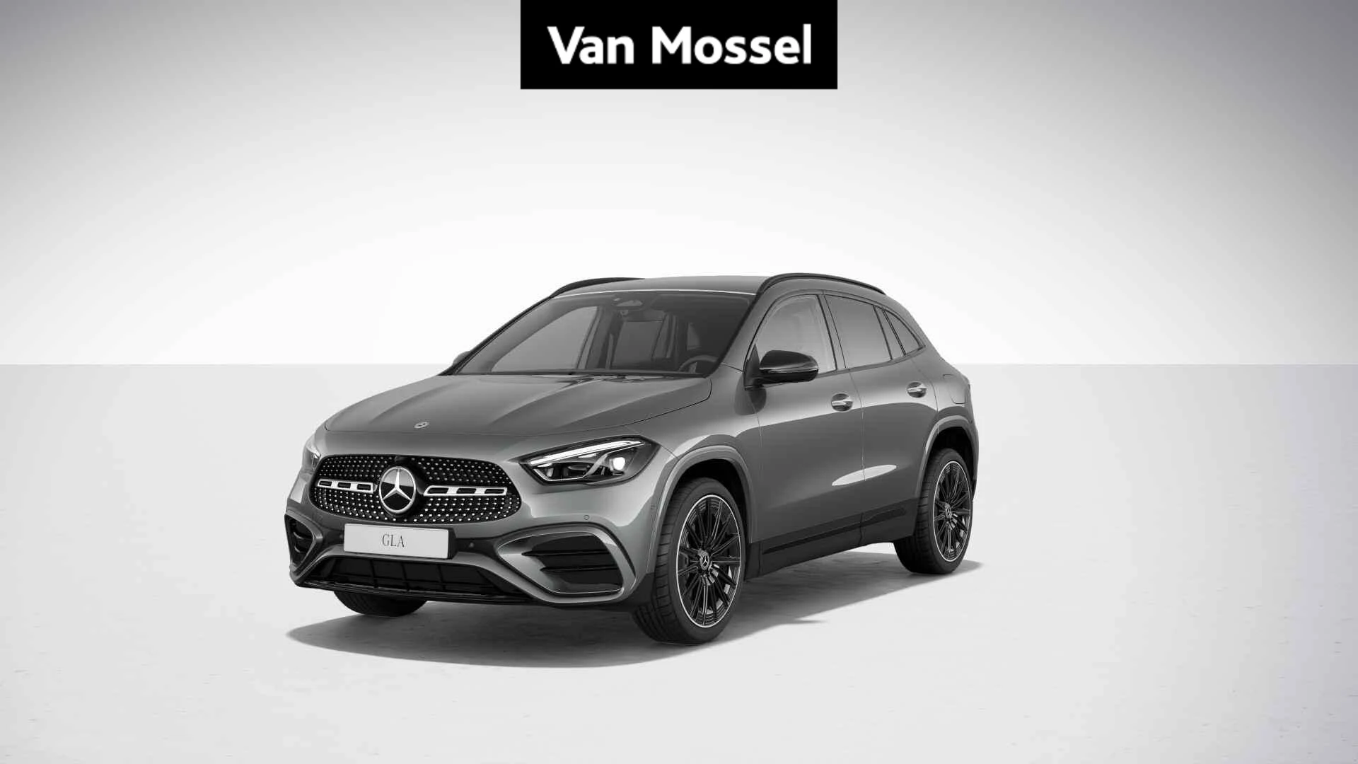 Mercedes-Benz-GLA-image-0