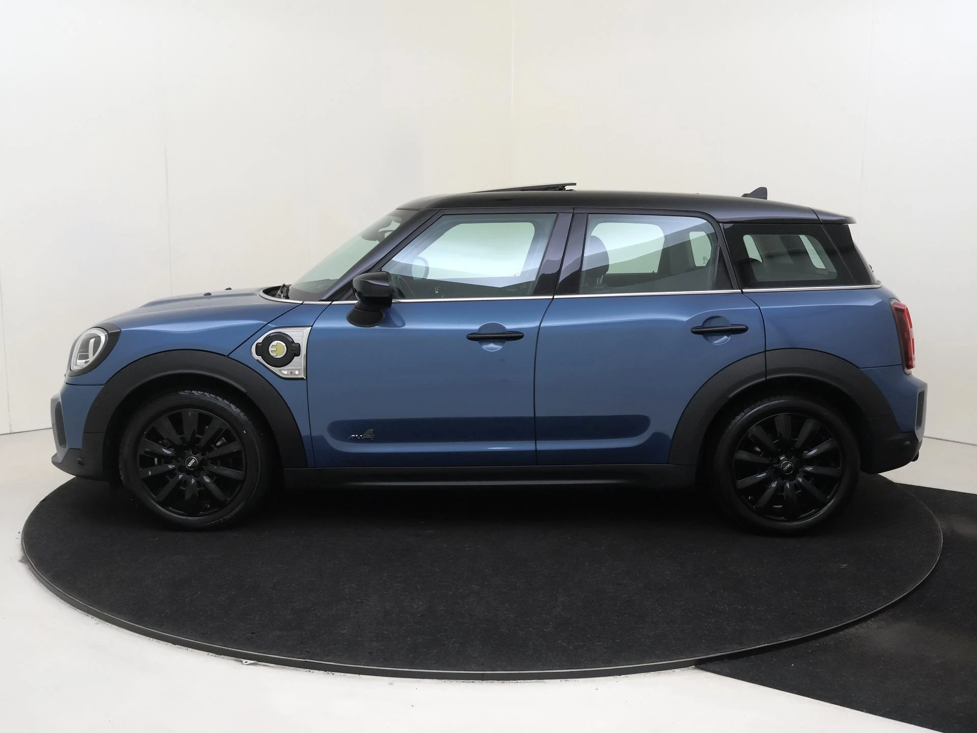 MINI-Countryman-image-7