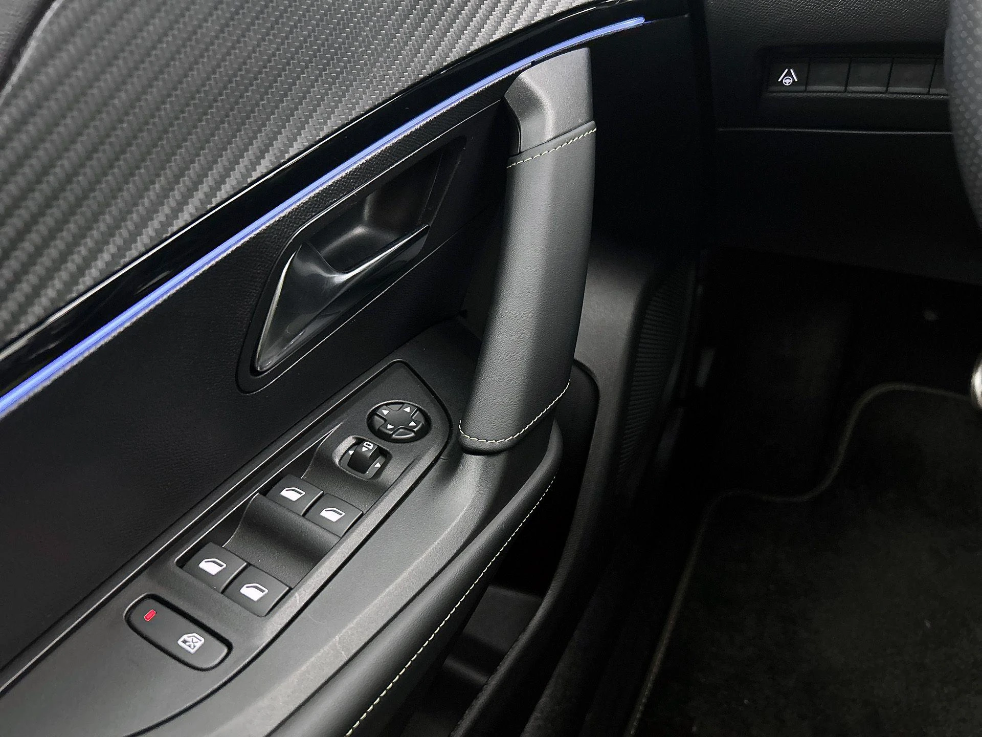 Peugeot-2008-image-36