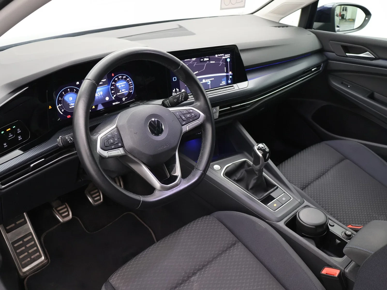 Volkswagen Golf VIII Golf 1.5TSI 131PK *VIRTUAL COCKPIT*CAMERA*ACC*PDC*NAVI*APP-CONNECT*ZETELVERWARMING*AIRCO*BLTH*...*