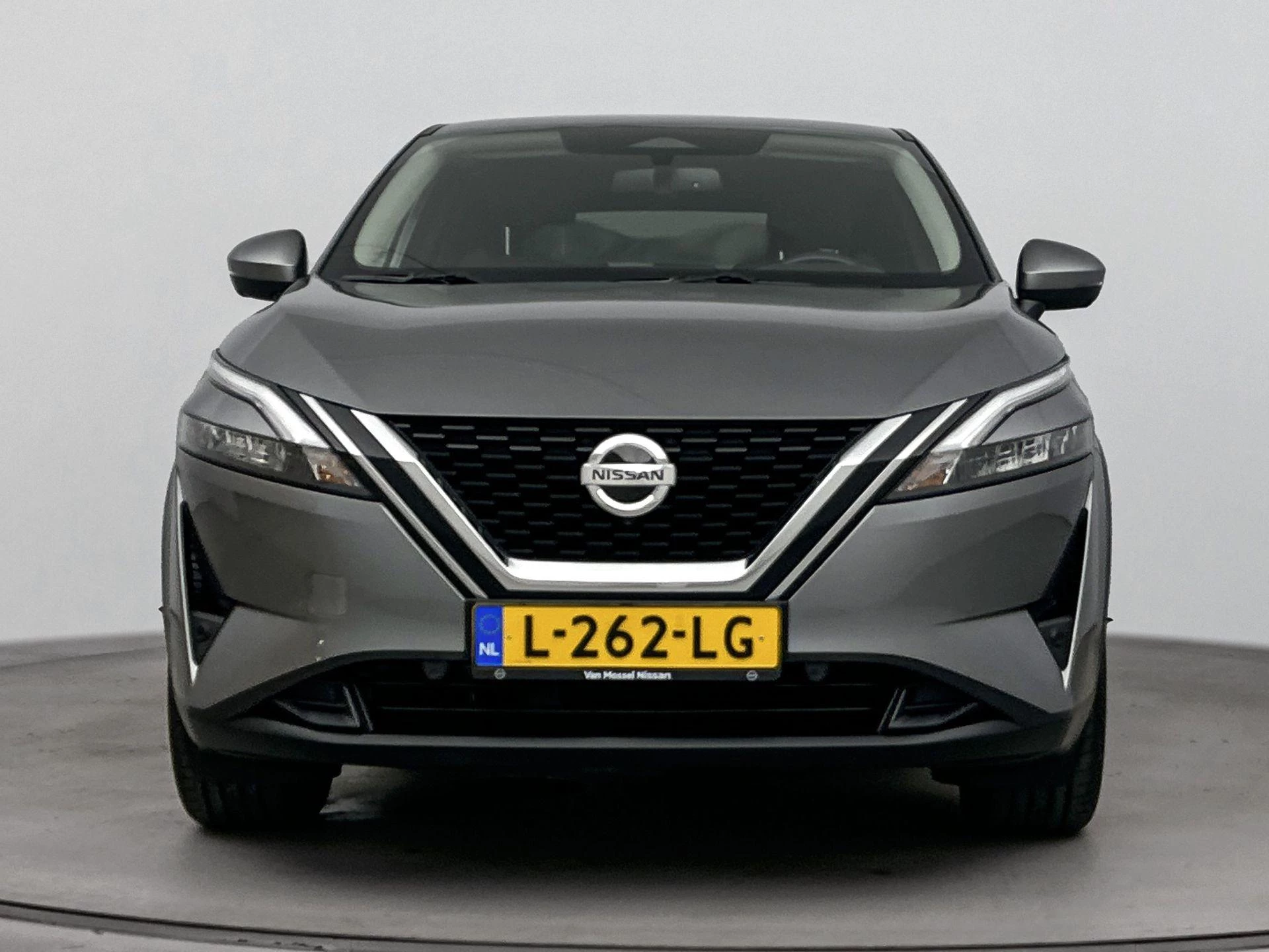 Nissan-QASHQAI-image-4