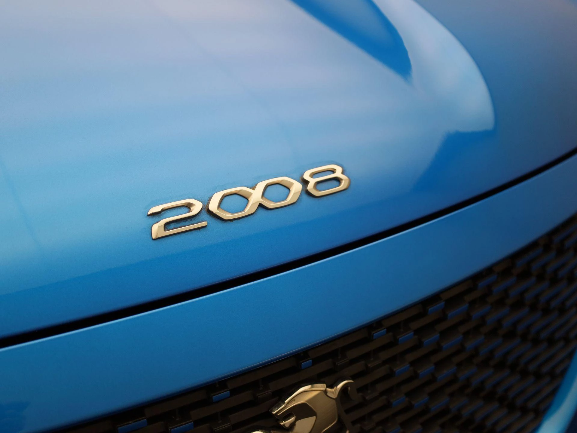 Peugeot-e-2008-image-38