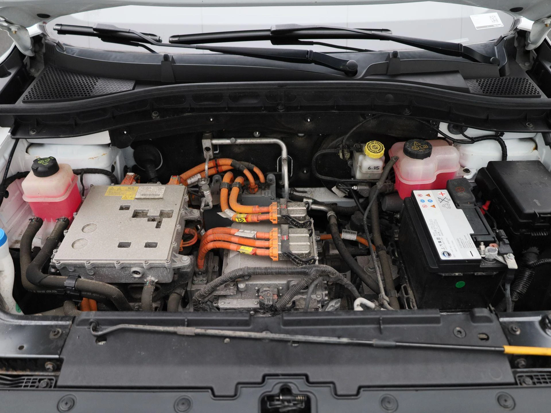 MG-ZS EV-image-36