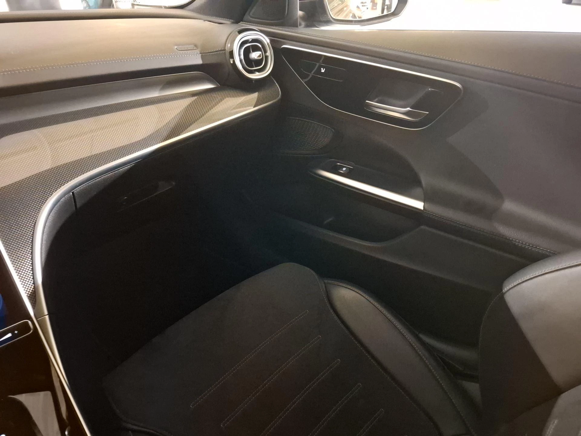 Mercedes-Benz-Classe C-image-8