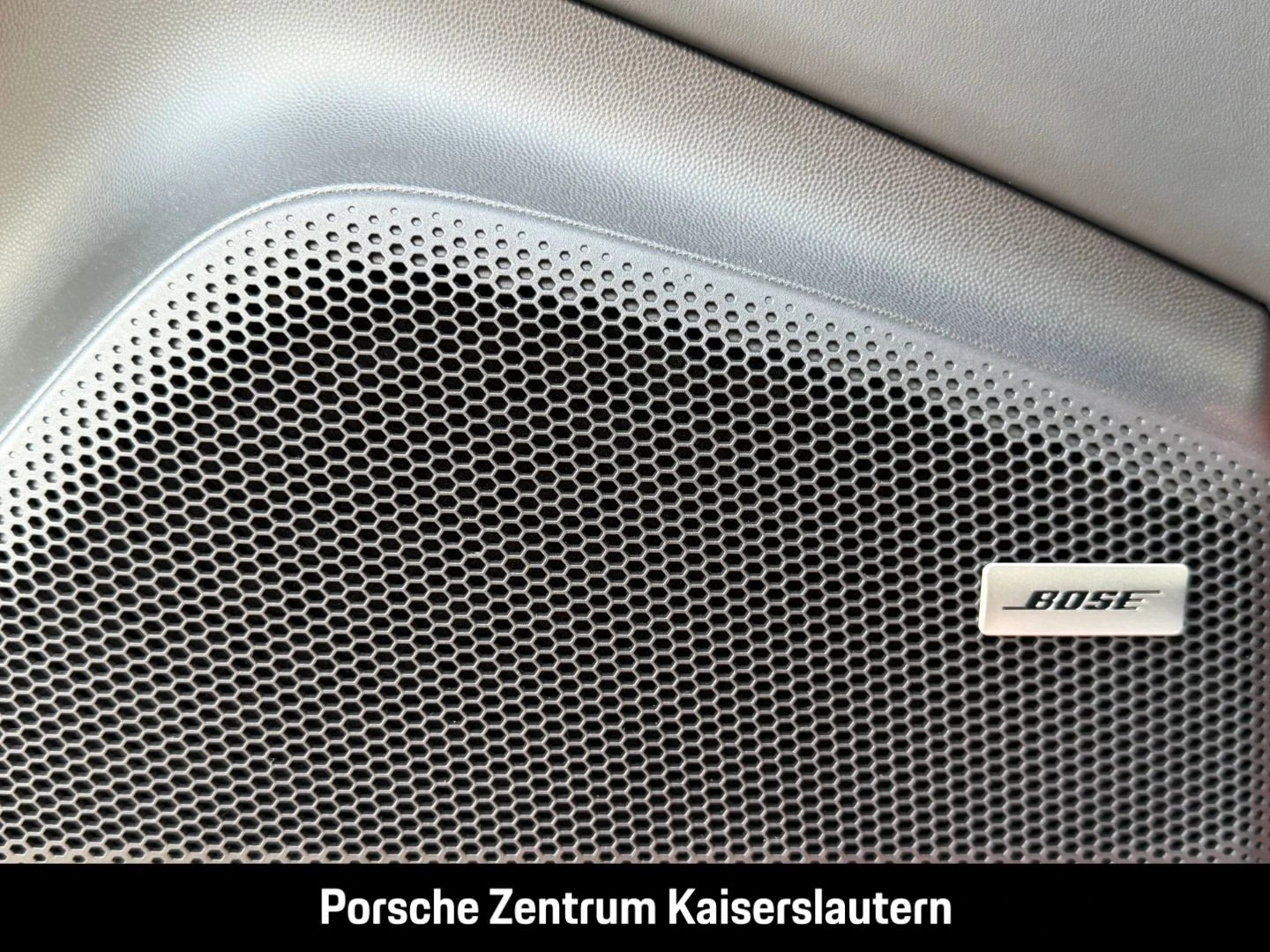Porsche-Macan-image-48