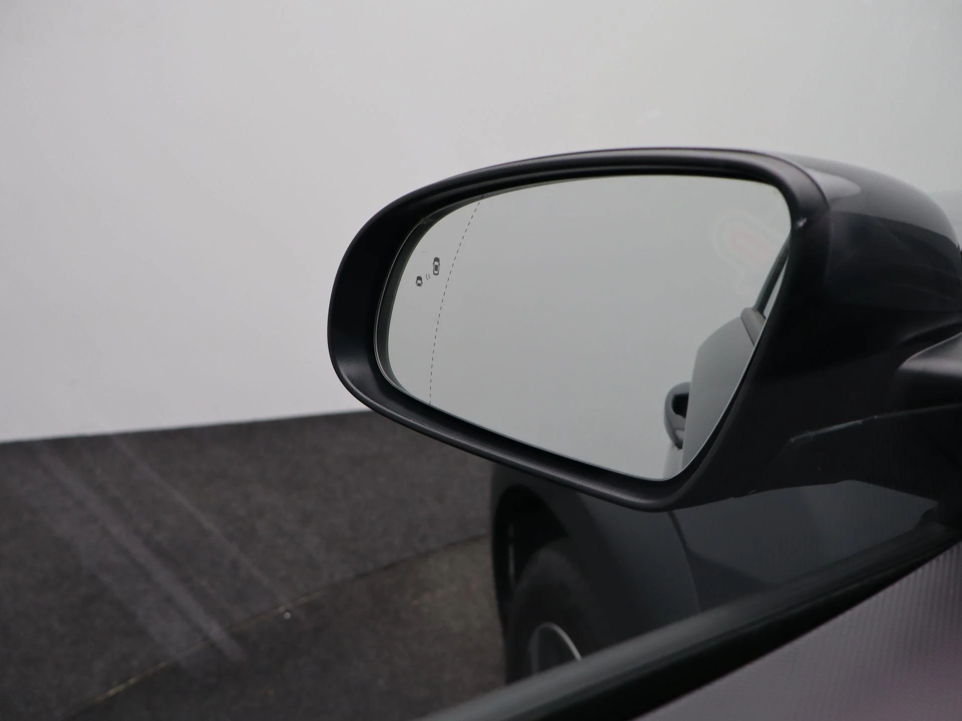 Hyundai-Kona-image-30