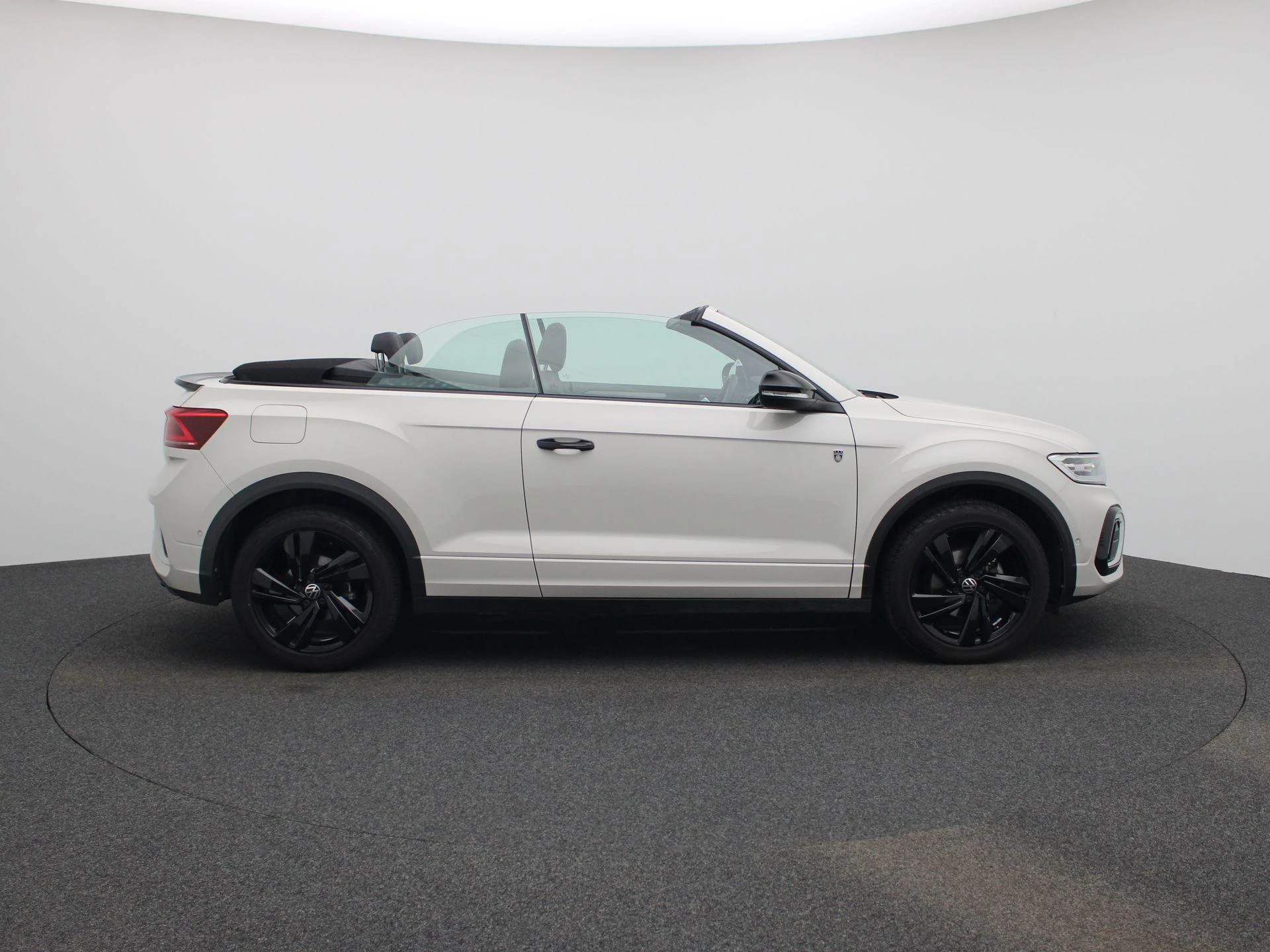 Volkswagen T-Roc Cabrio 1.5 TSI R-Line 150 PK|