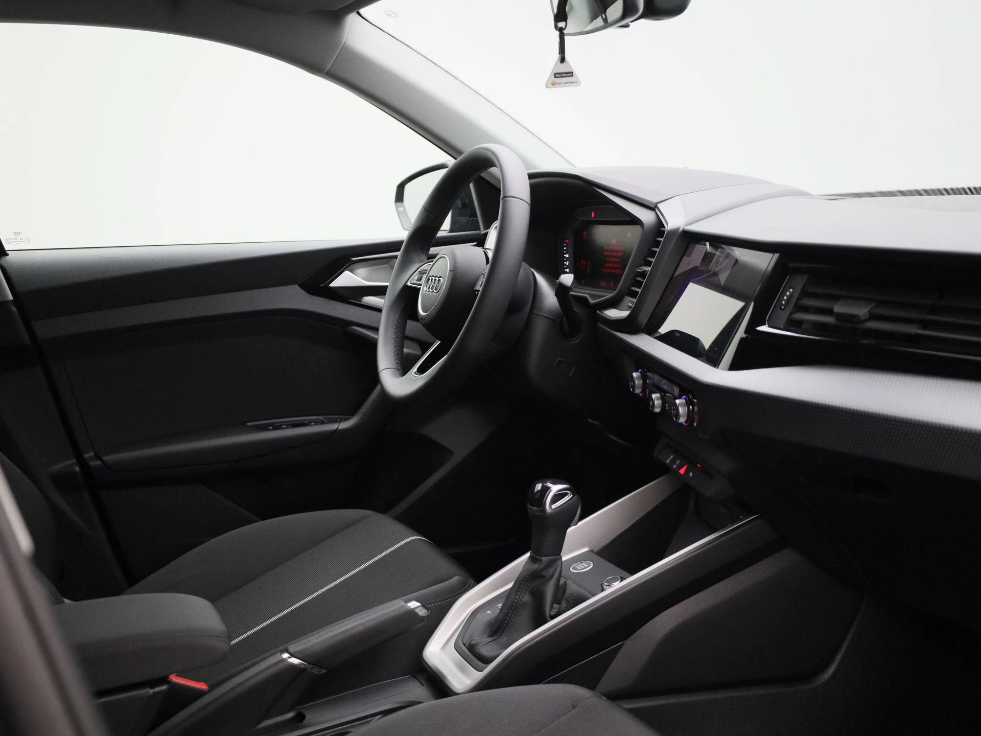 Audi-A1-image-33