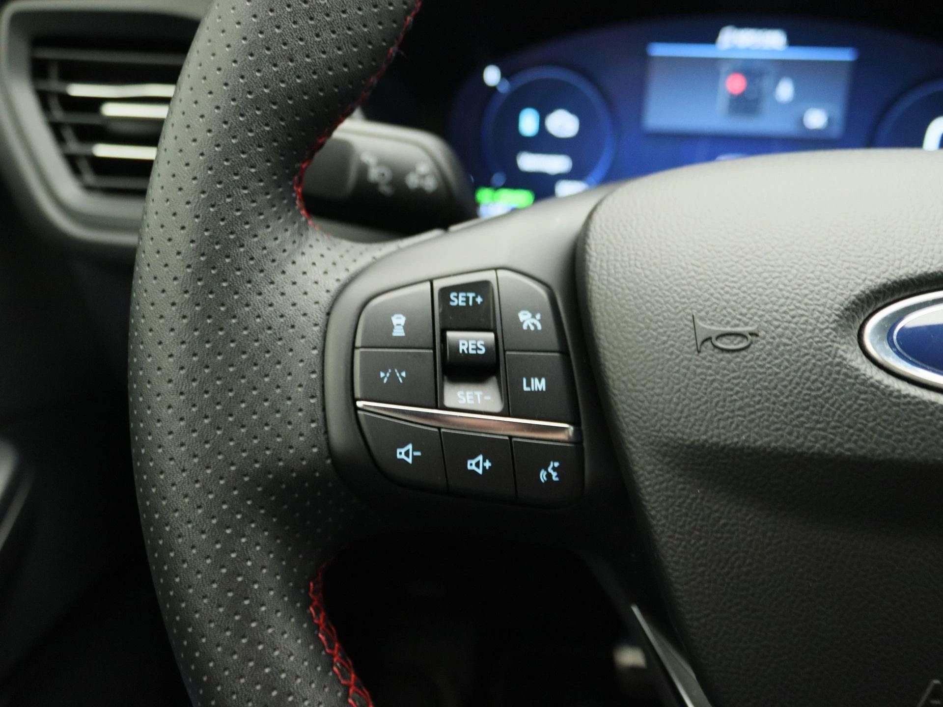 Ford Kuga 2.5 PHEV ST-Line X