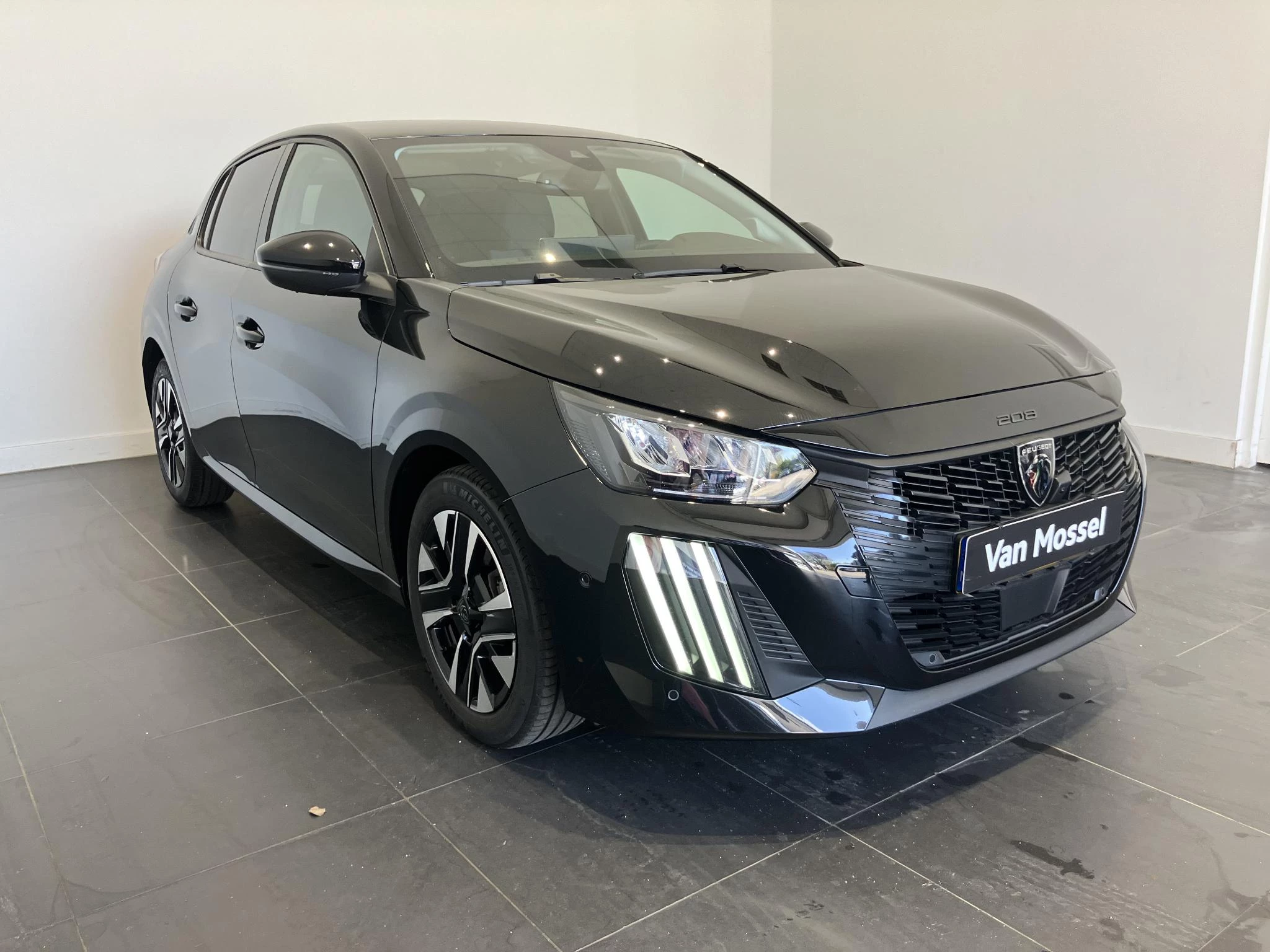 Peugeot-208-image-3