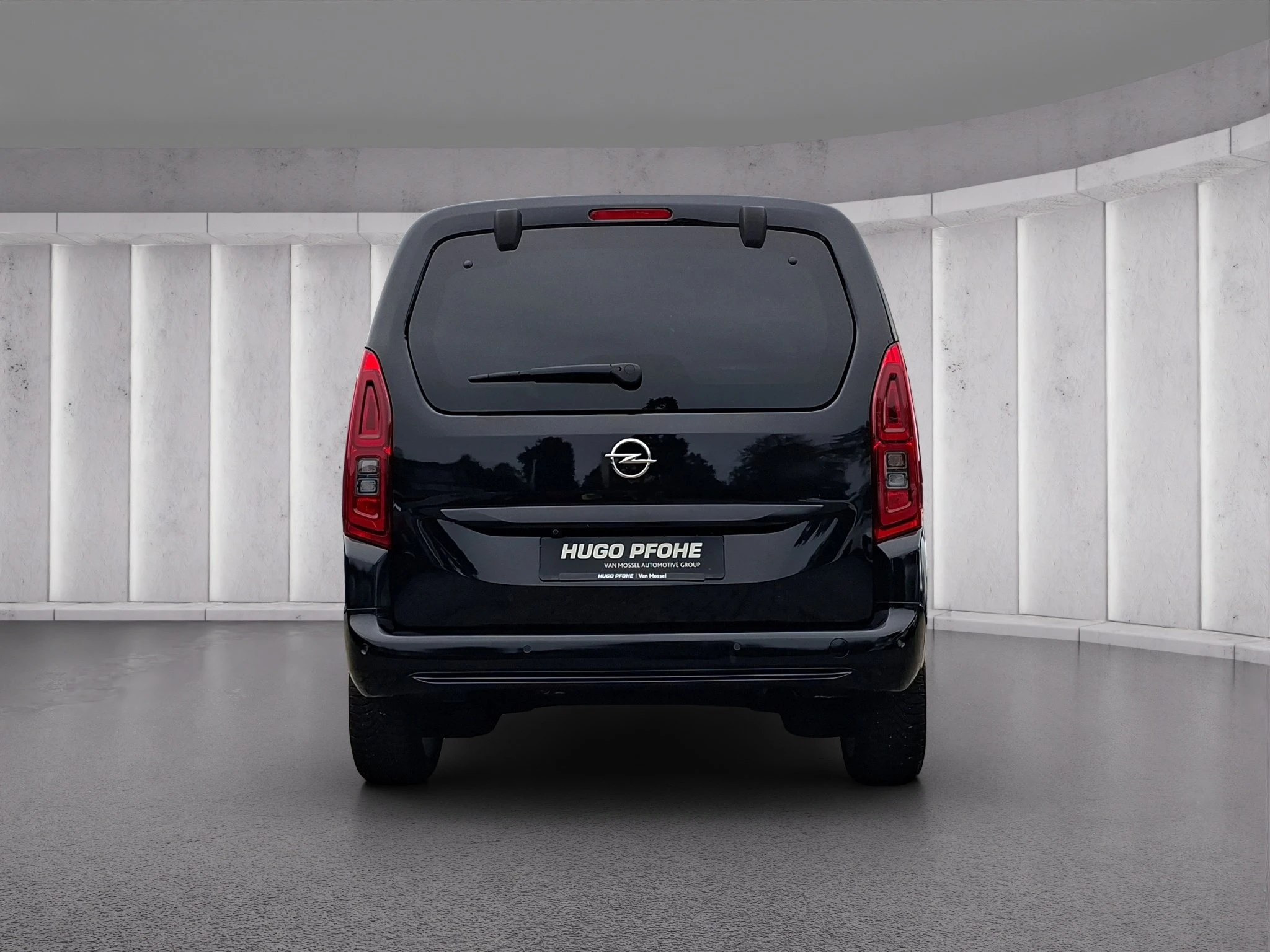 Opel-Combo-e Life-image-3