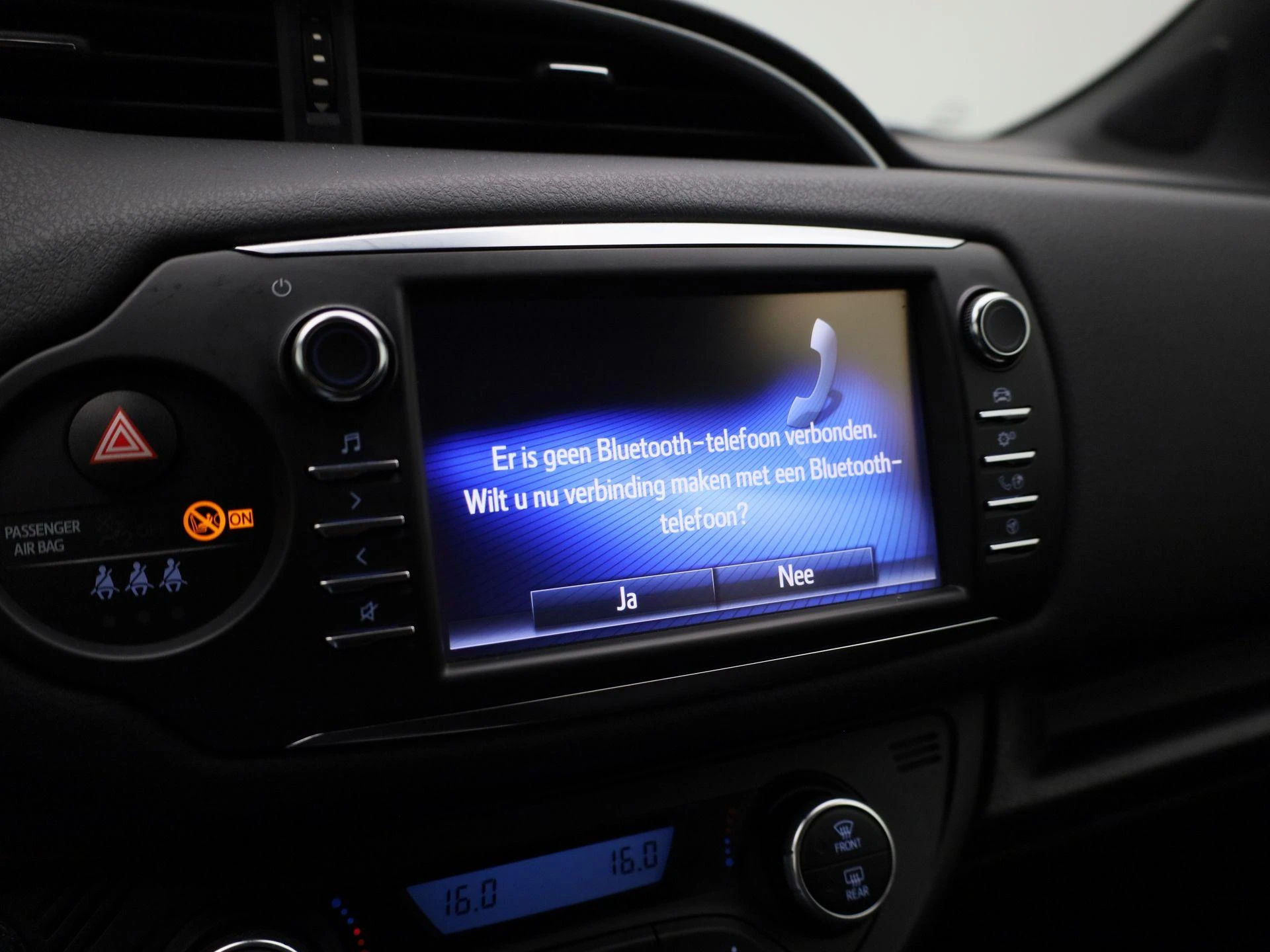 Toyota-Yaris-image-22