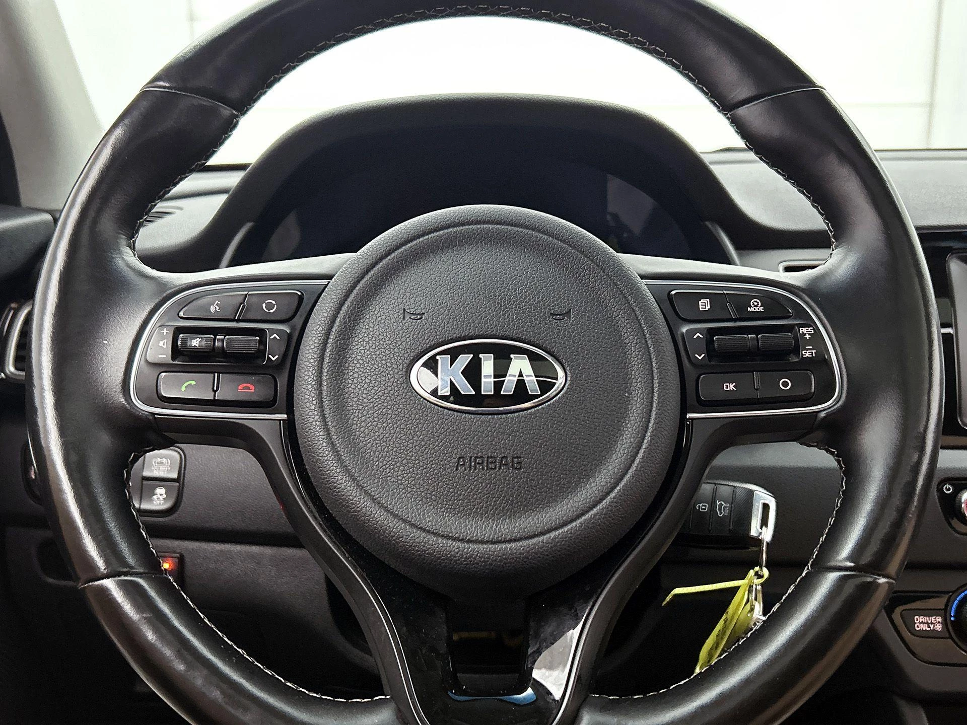 Kia-Niro-image-36