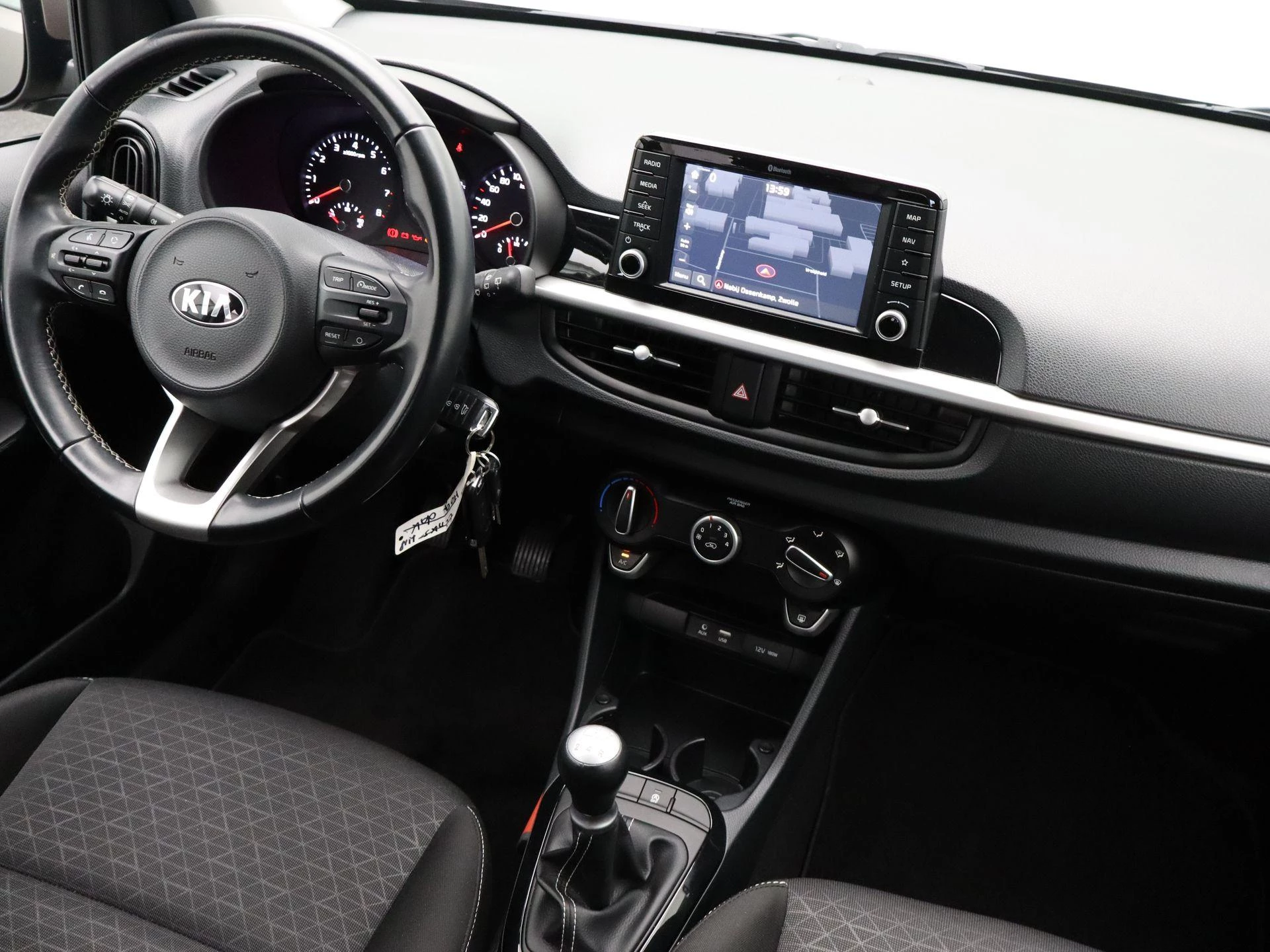 Kia-Picanto-image-31