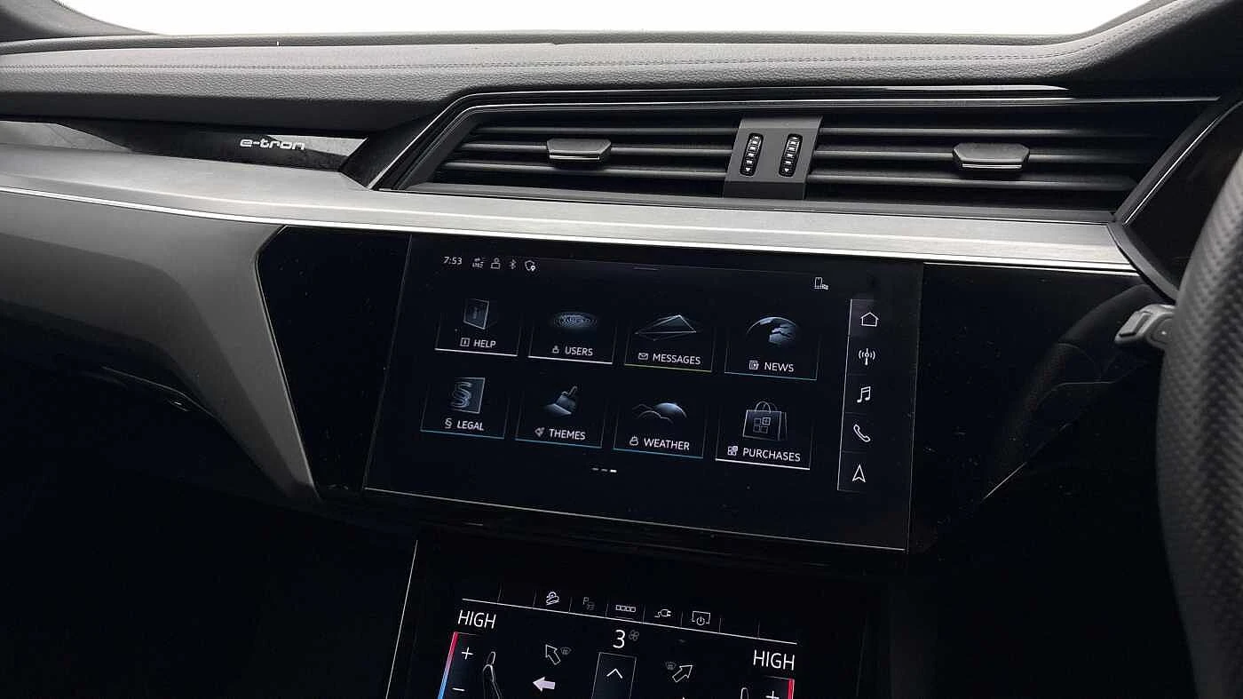 Audi-Q8 Sportback e-tron-image-7