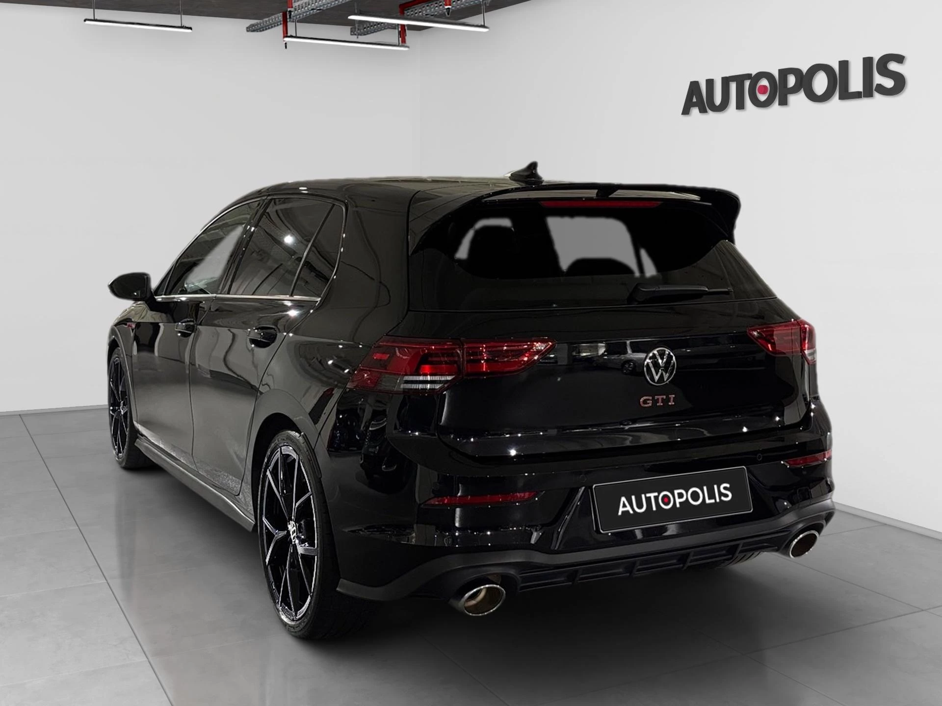 Volkswagen-Golf-image-17