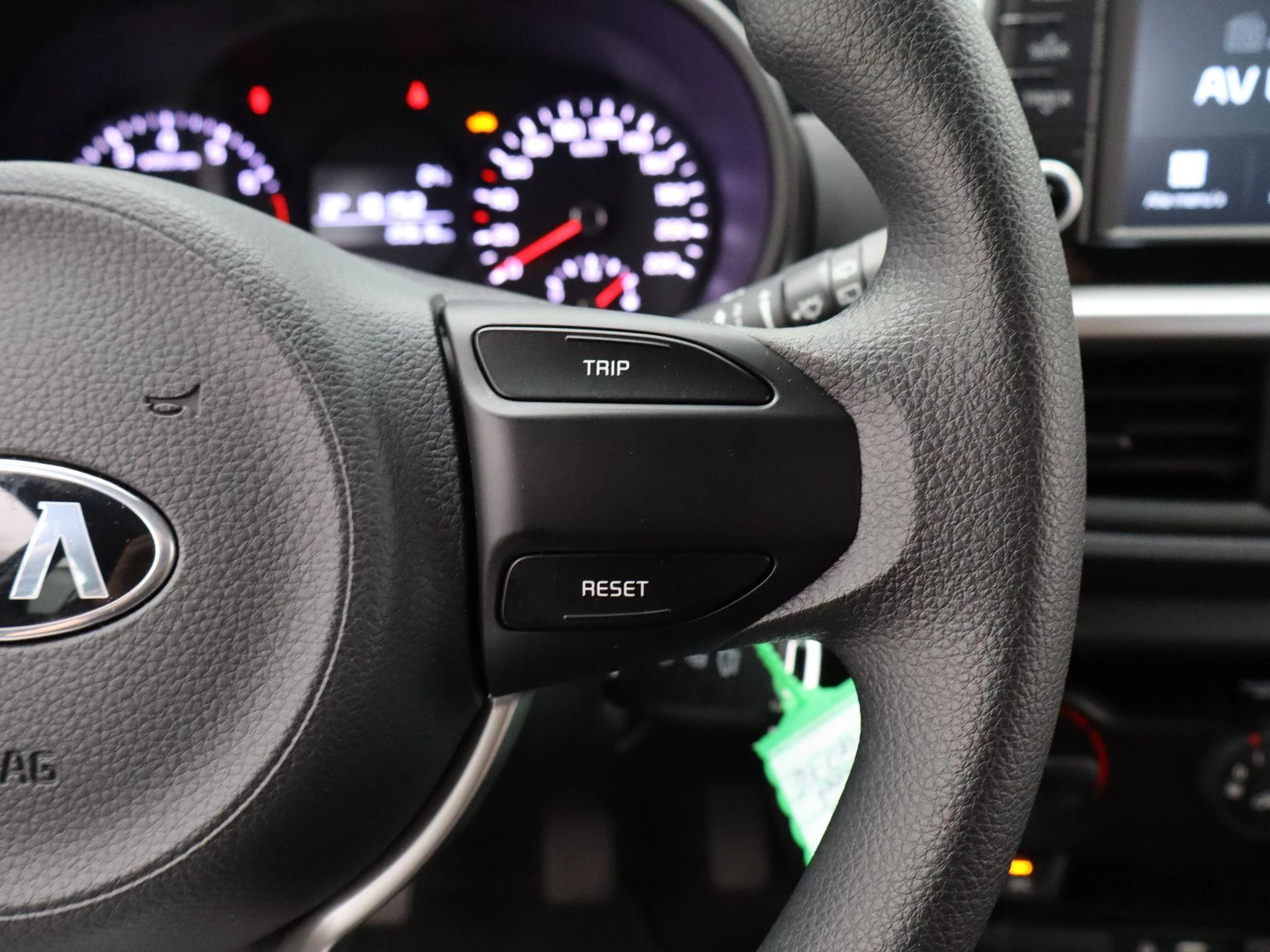 Kia-Picanto-image-20