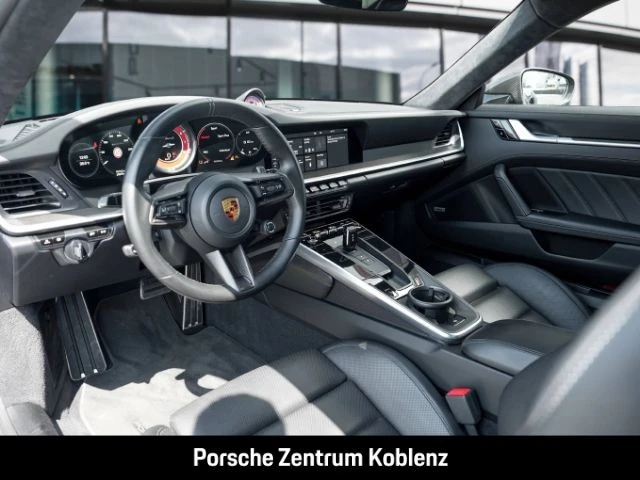 Porsche 911 992 Turbo S turbo s