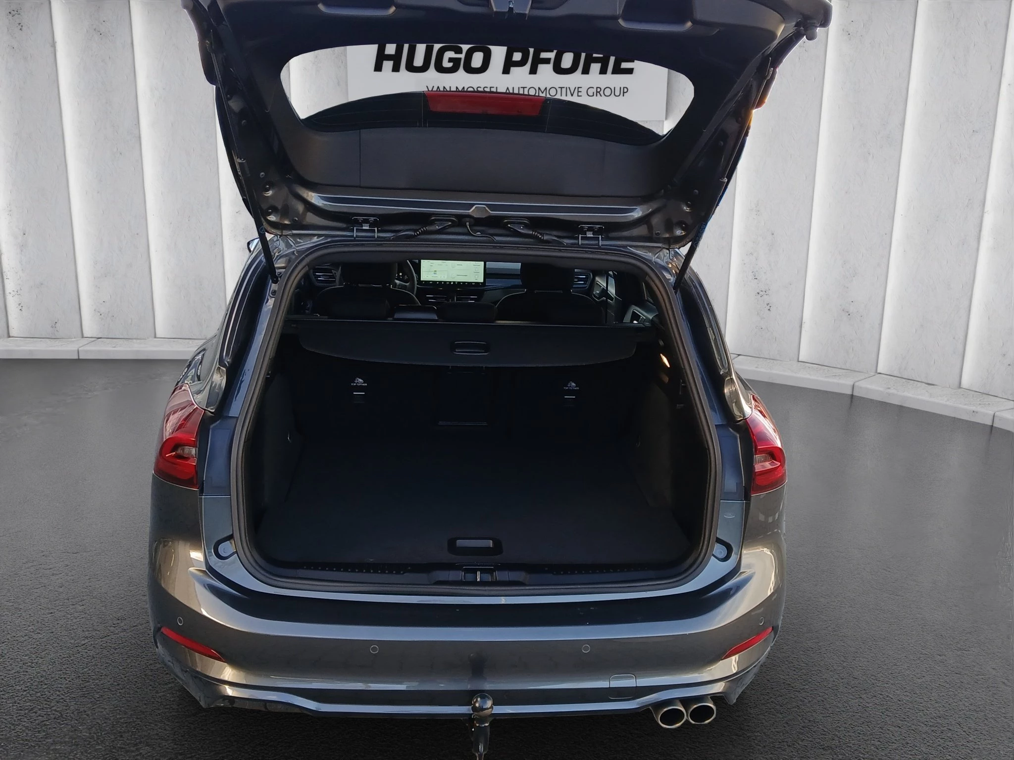Ford Focus ST-Line X Turnier Aut.*AHK*ACC*HUD*KAM*NAVI*WINTER-PKT.