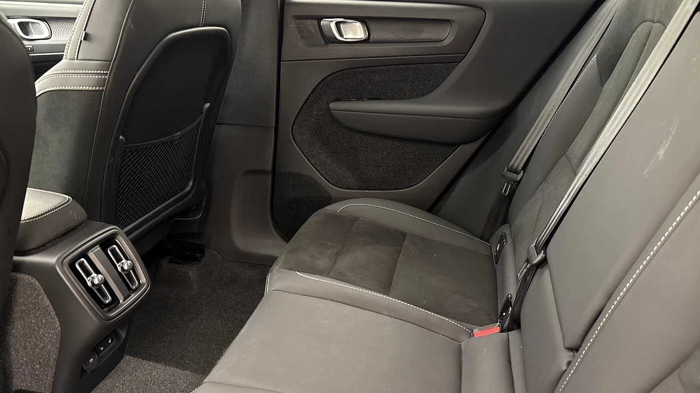 Volvo-XC40-image-6