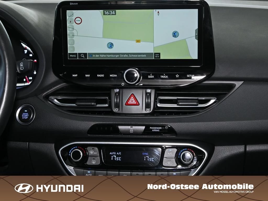 Hyundai i30 1.5 T-GDI TREND SHZ LHZ NAVI KAMERA LED Trend