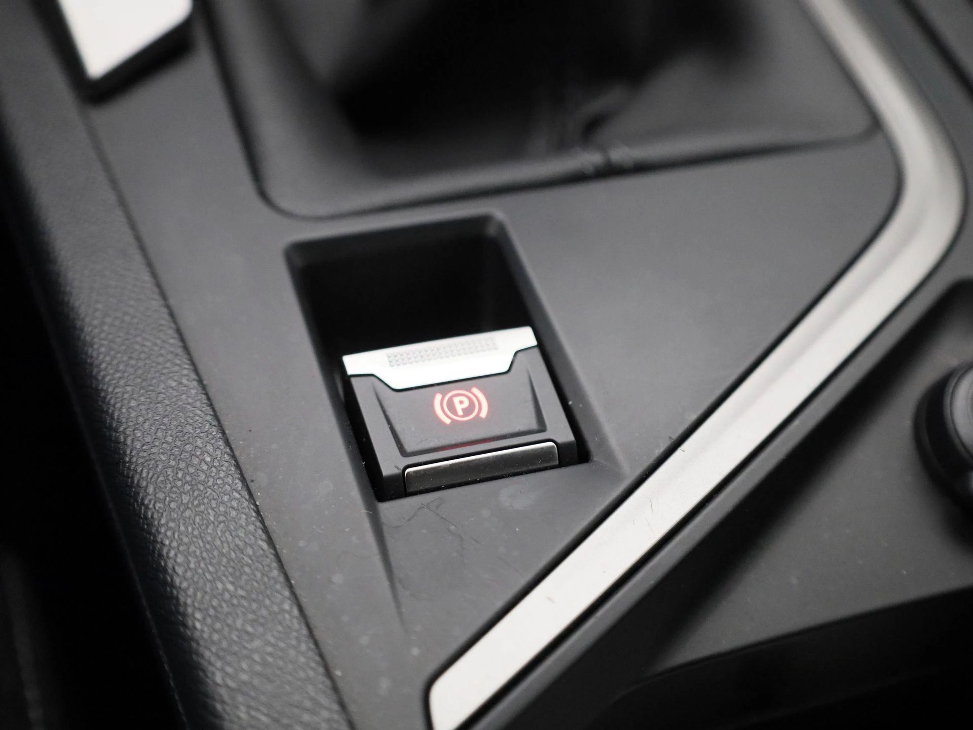 Peugeot-308-image-24