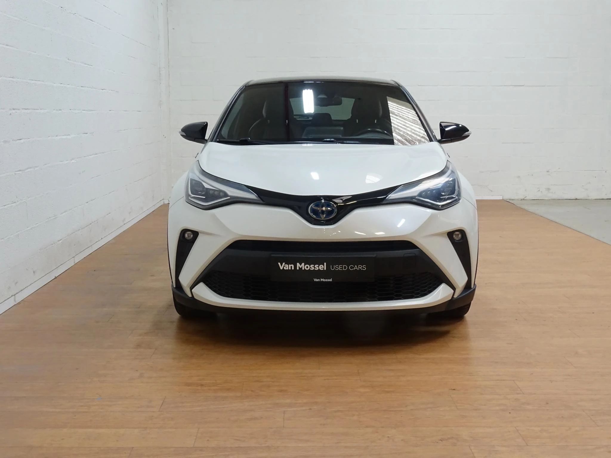 Toyota-C-HR-image-8