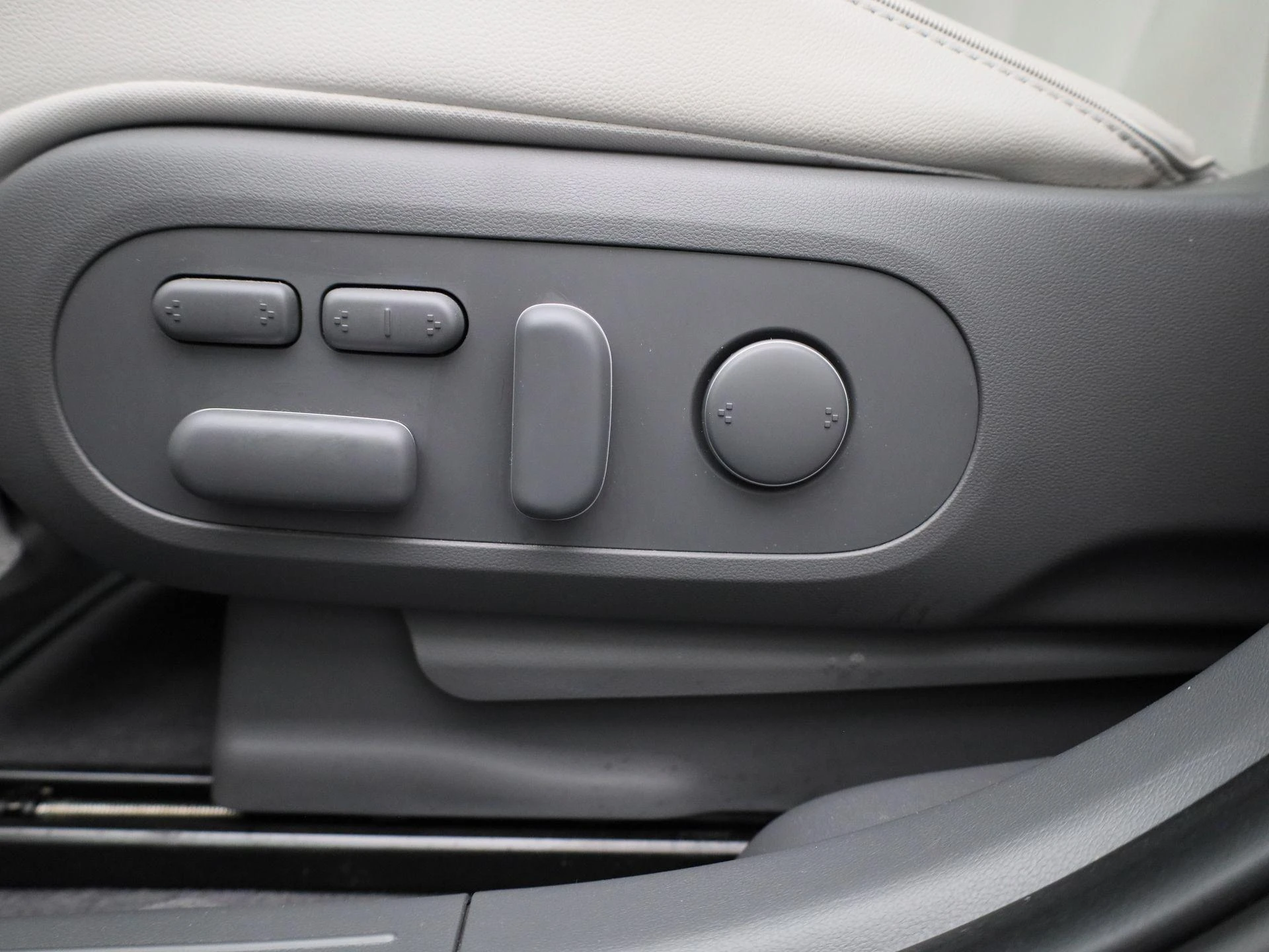 Hyundai-IONIQ 5-image-33