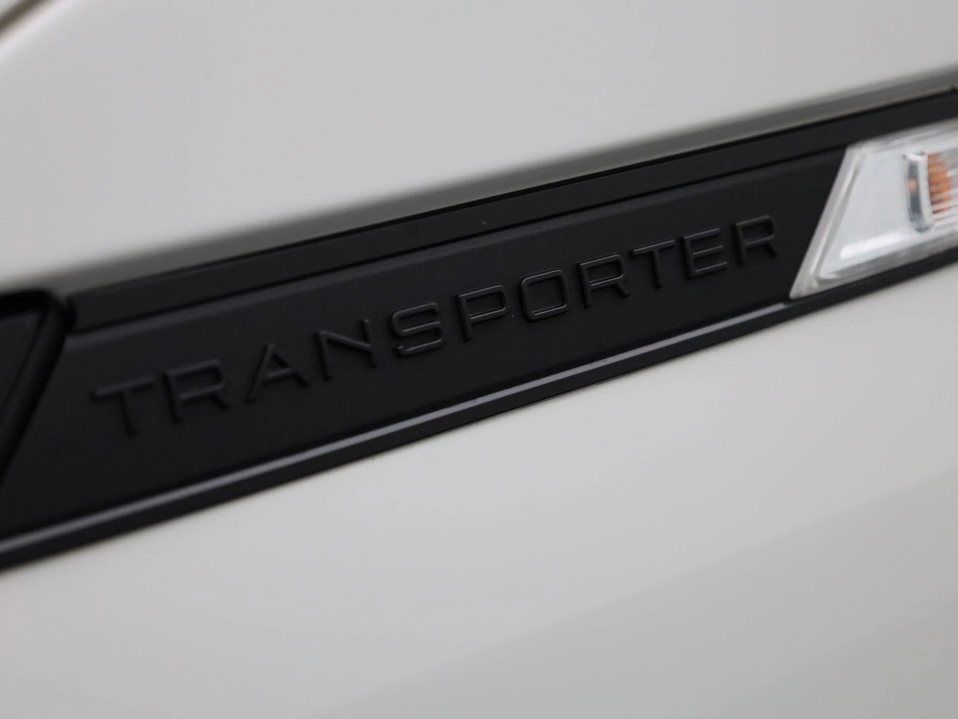Volkswagen Transporter 2.0 TDI L2H1 150PK
