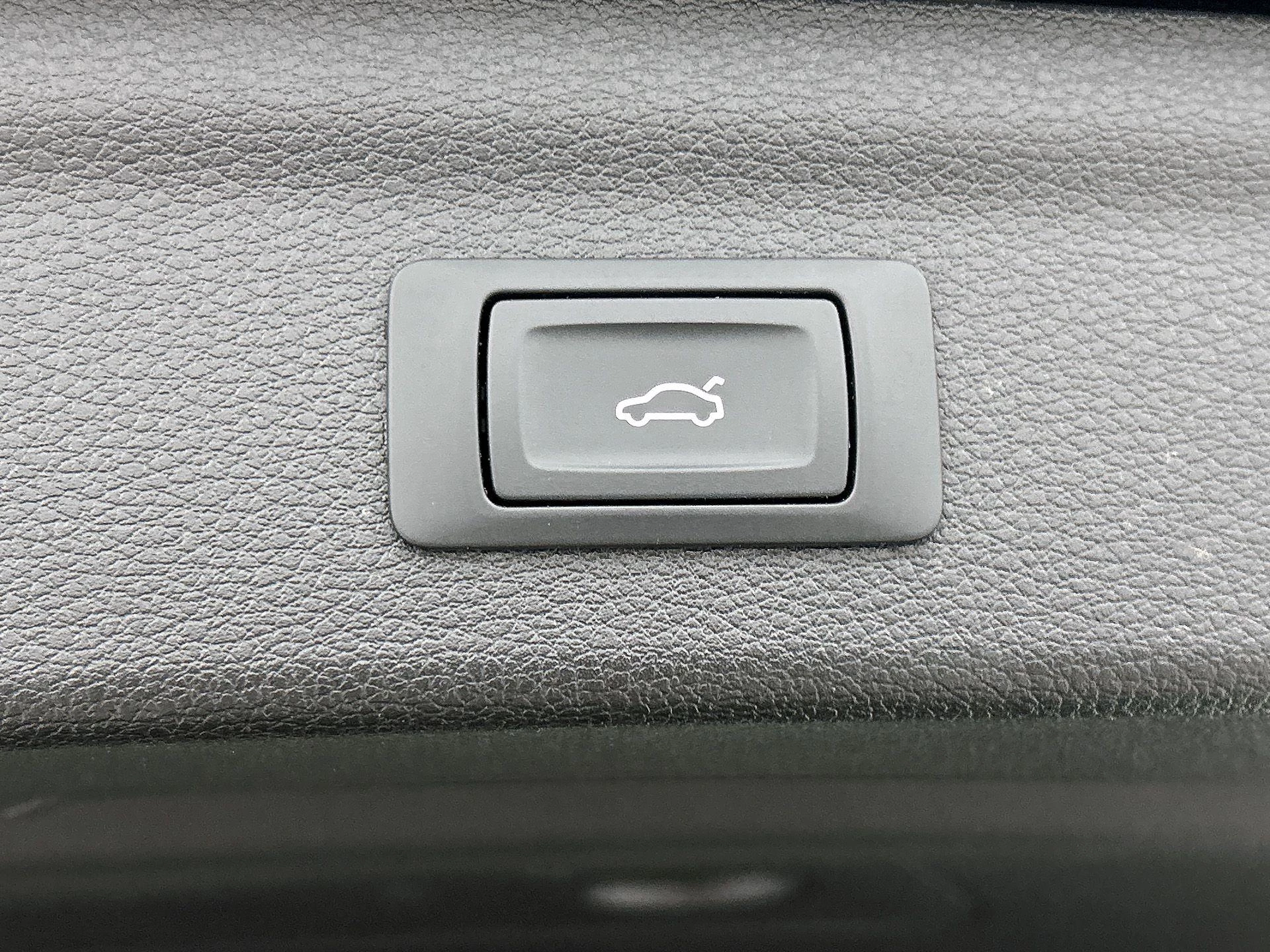 Audi Q3 45 TFSI e S edition